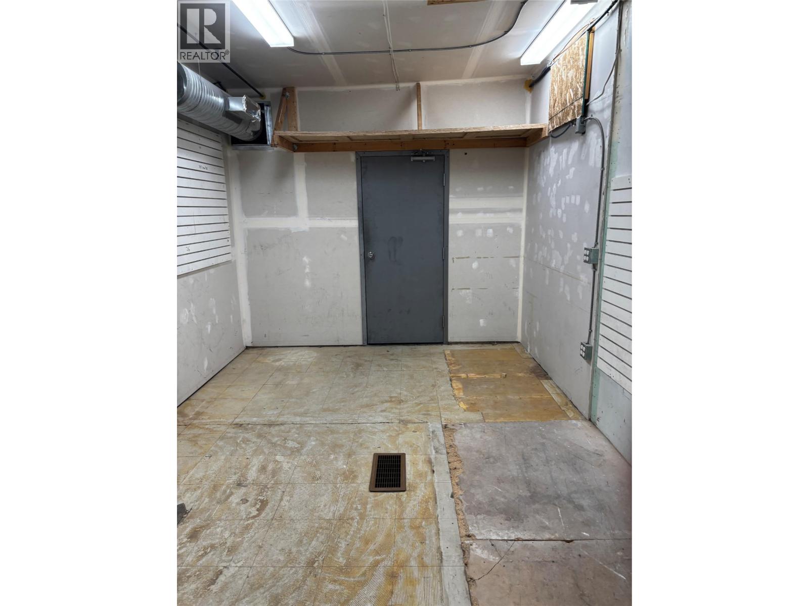 2440 Main Street, Westbank, British Columbia  V4T 2S7 - Photo 15 - 10387865
