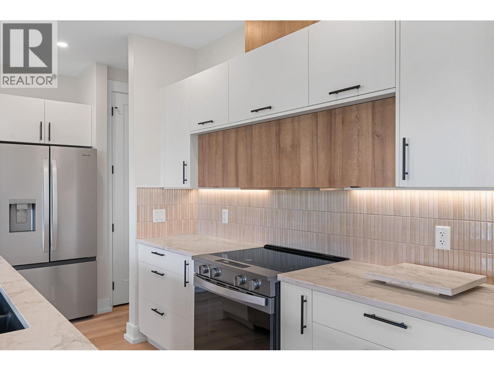 2140 Montenegro Drive, Kelowna, British Columbia  V1P 0B2 - Photo 16 - 10387475