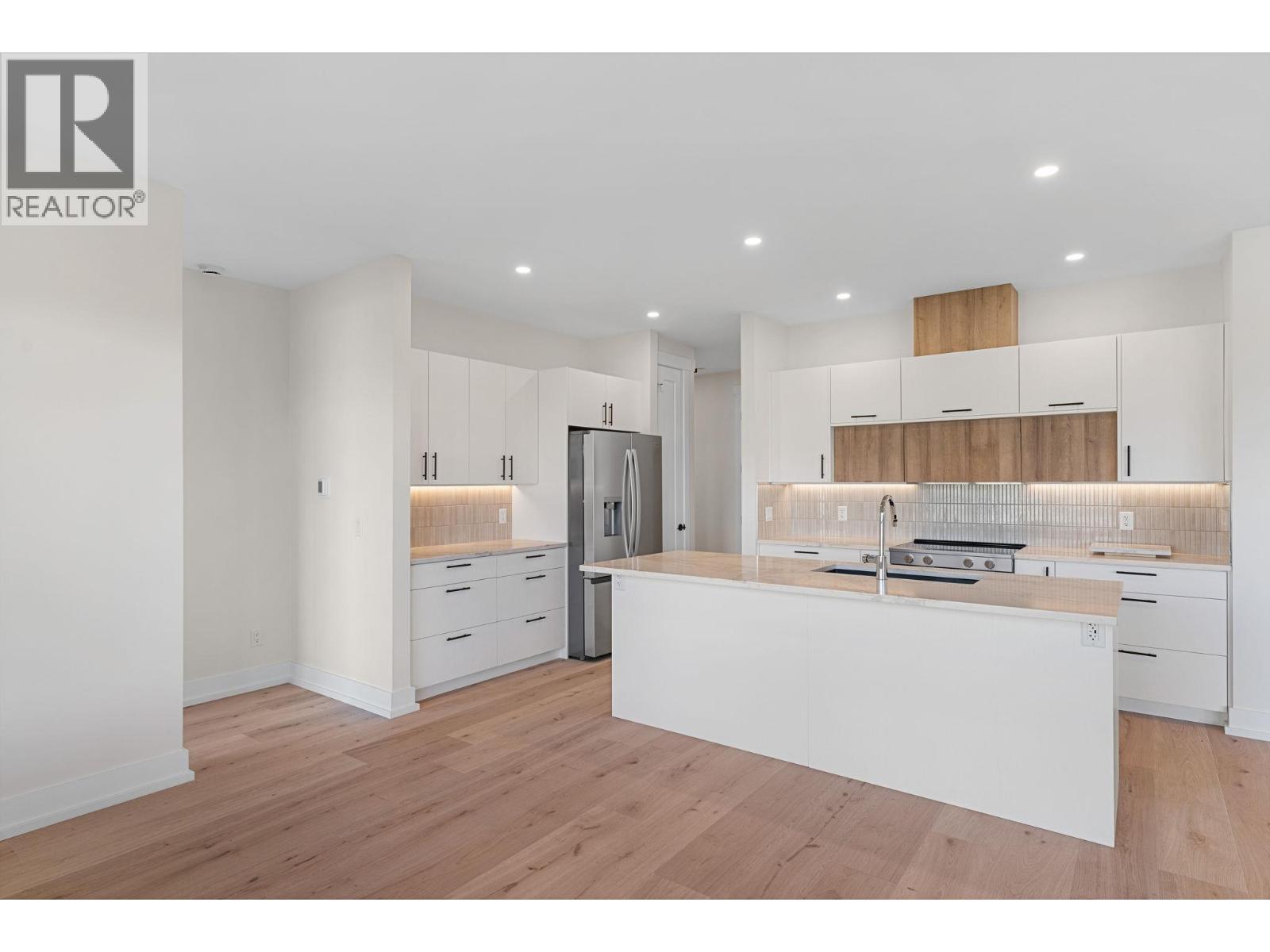 2140 Montenegro Drive, Kelowna, British Columbia  V1P 0B2 - Photo 17 - 10387475