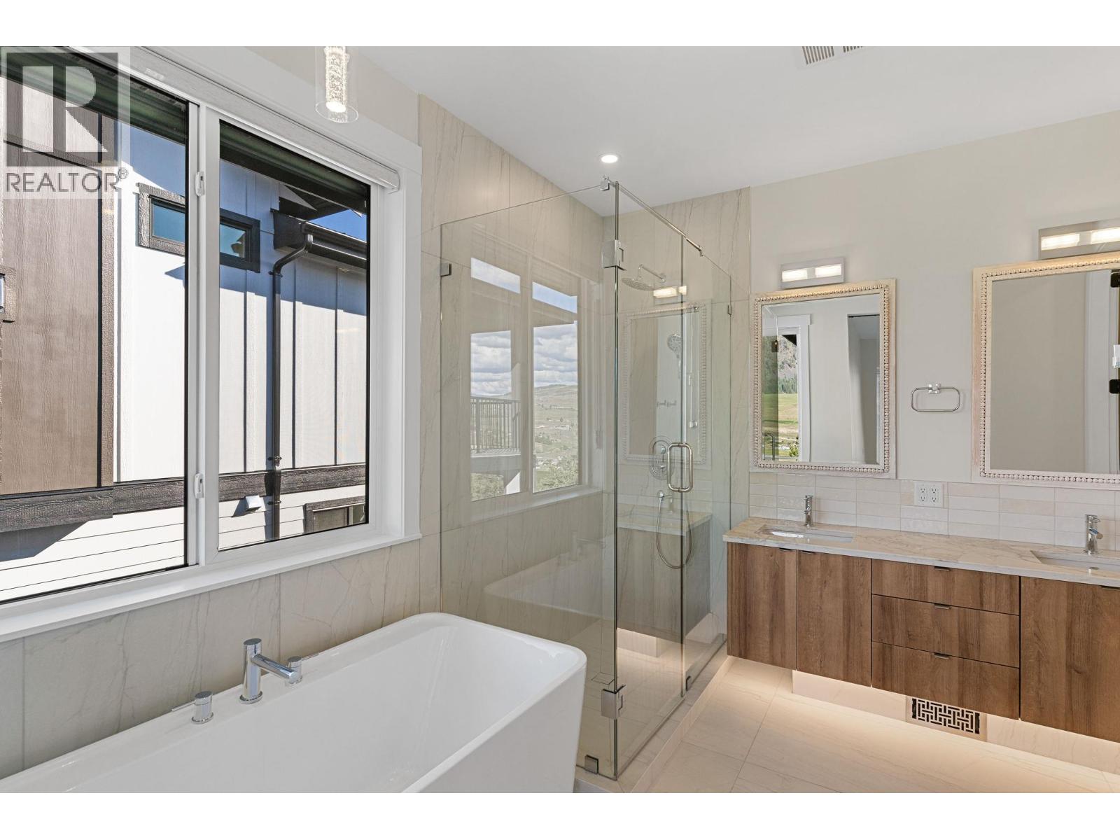 2140 Montenegro Drive, Kelowna, British Columbia  V1P 0B2 - Photo 21 - 10387475