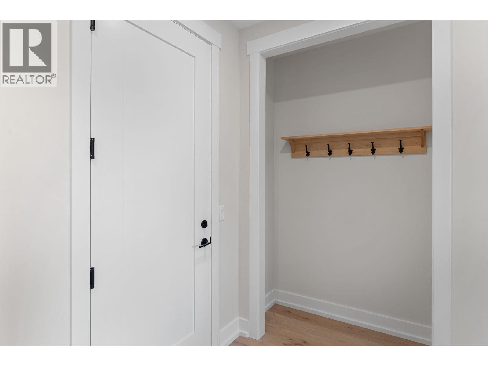 2140 Montenegro Drive, Kelowna, British Columbia  V1P 0B2 - Photo 26 - 10387475