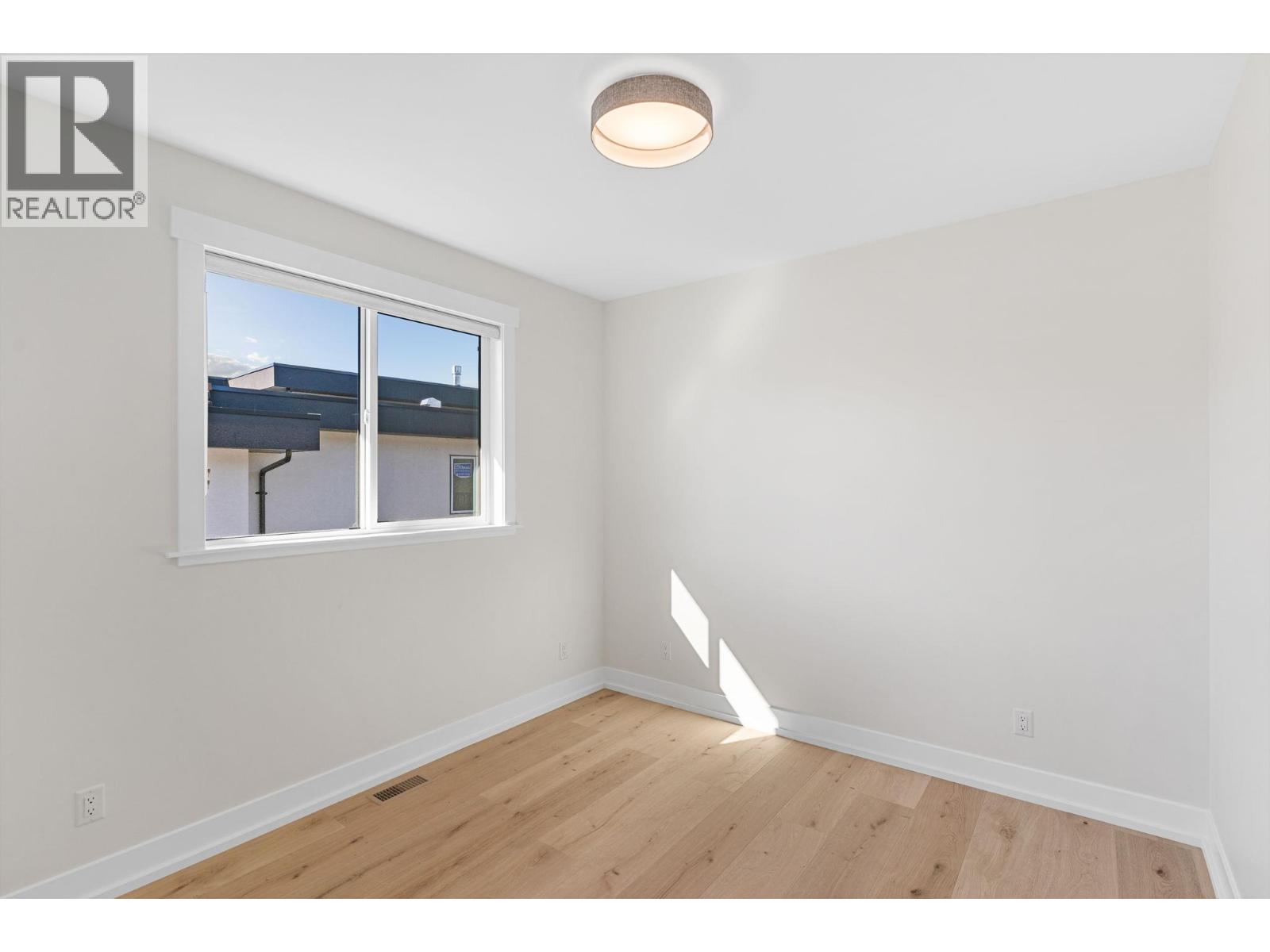 2140 Montenegro Drive, Kelowna, British Columbia  V1P 0B2 - Photo 29 - 10387475