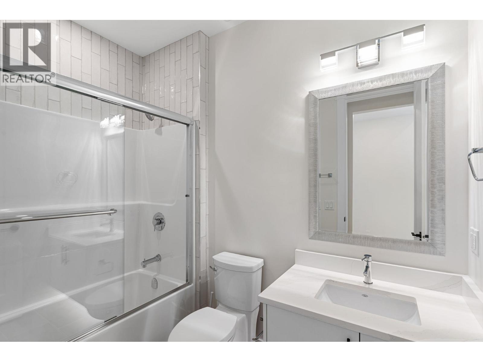 2140 Montenegro Drive, Kelowna, British Columbia  V1P 0B2 - Photo 31 - 10387475