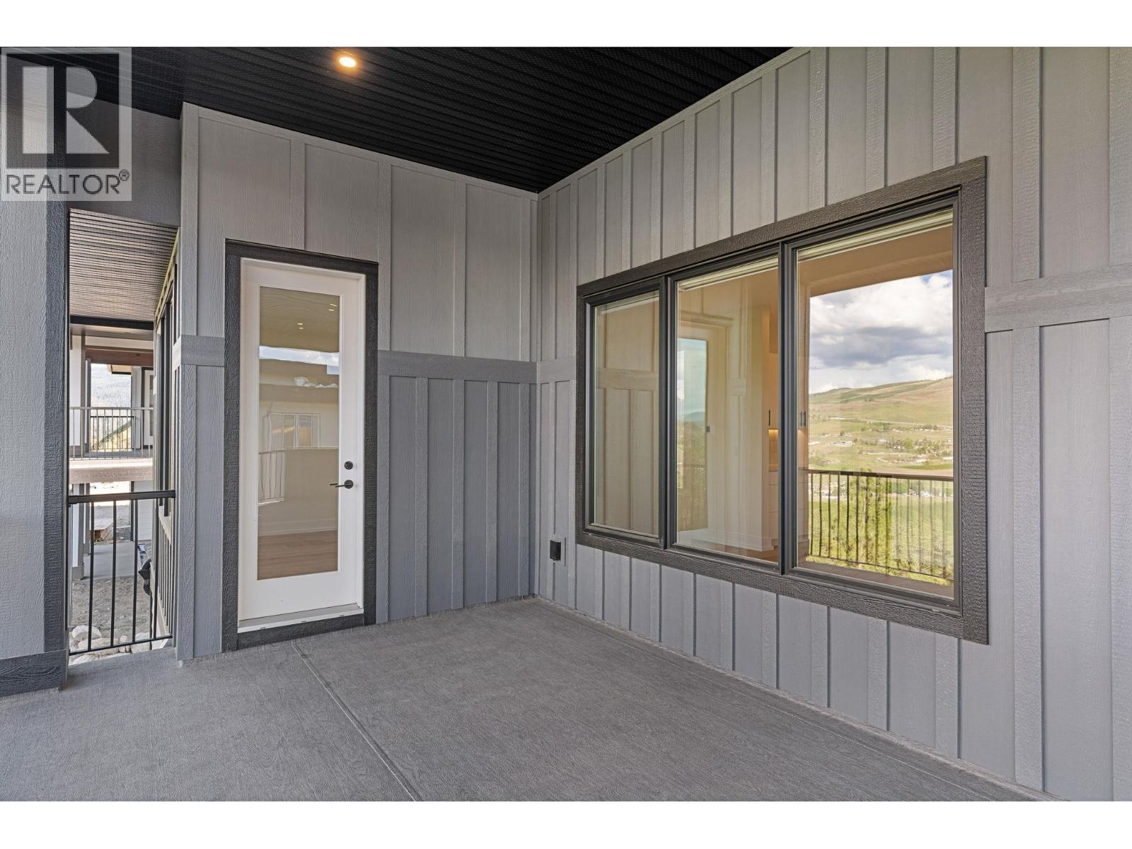 2140 Montenegro Drive, Kelowna, British Columbia  V1P 0B2 - Photo 33 - 10387475