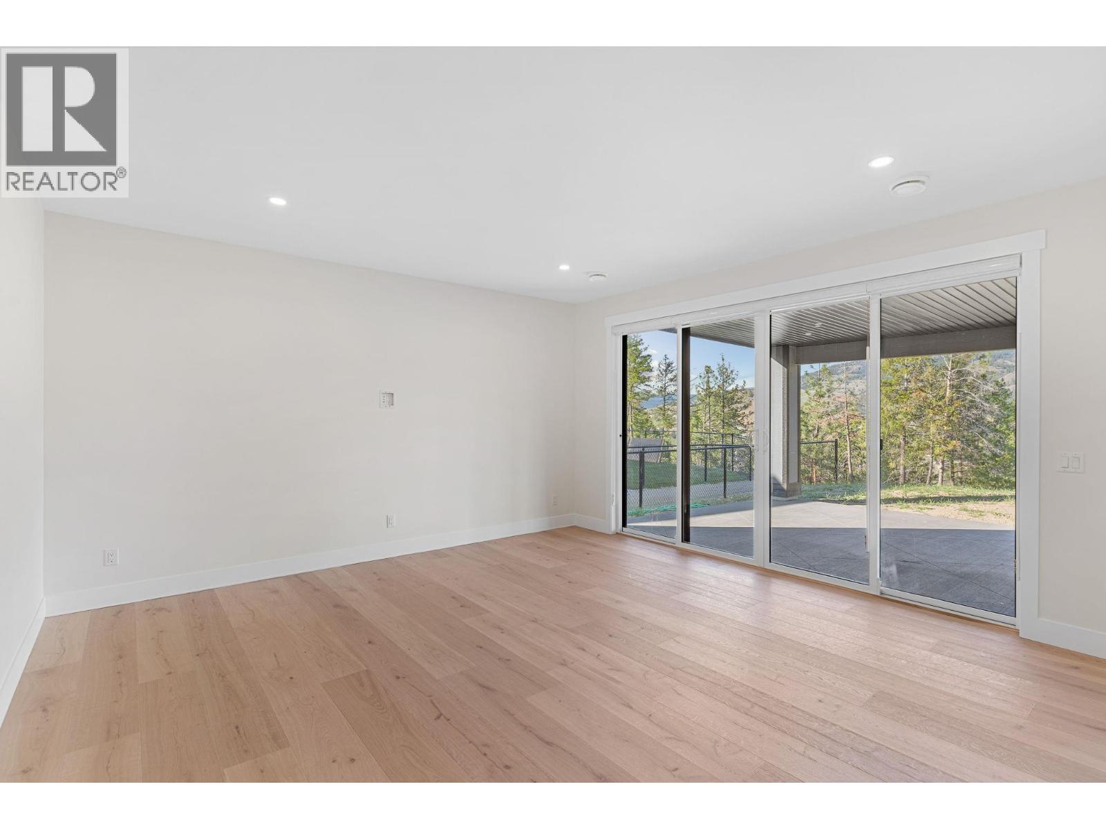 2140 Montenegro Drive, Kelowna, British Columbia  V1P 0B2 - Photo 37 - 10387475