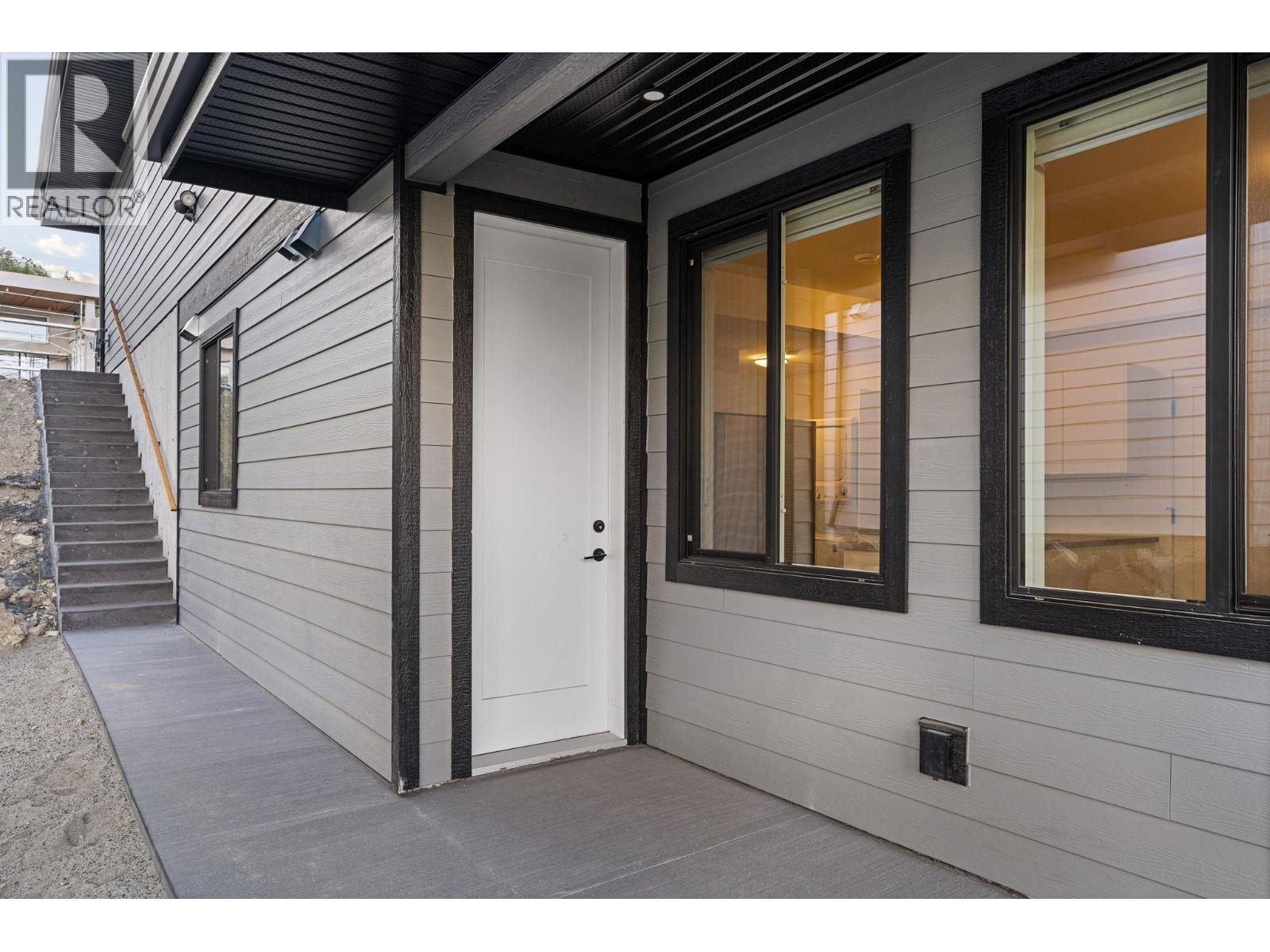 2140 Montenegro Drive, Kelowna, British Columbia  V1P 0B2 - Photo 52 - 10387475