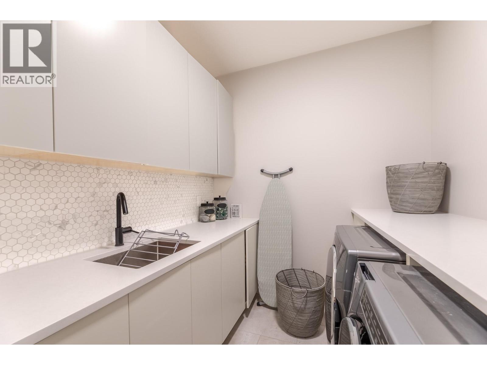 5212 Woods Avenue, Summerland, British Columbia  V0H 1Z9 - Photo 38 - 10388073