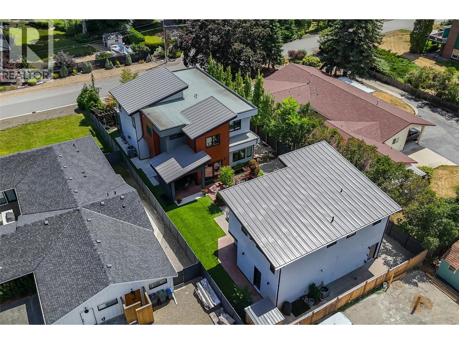 5212 Woods Avenue, Summerland, British Columbia  V0H 1Z9 - Photo 58 - 10388073