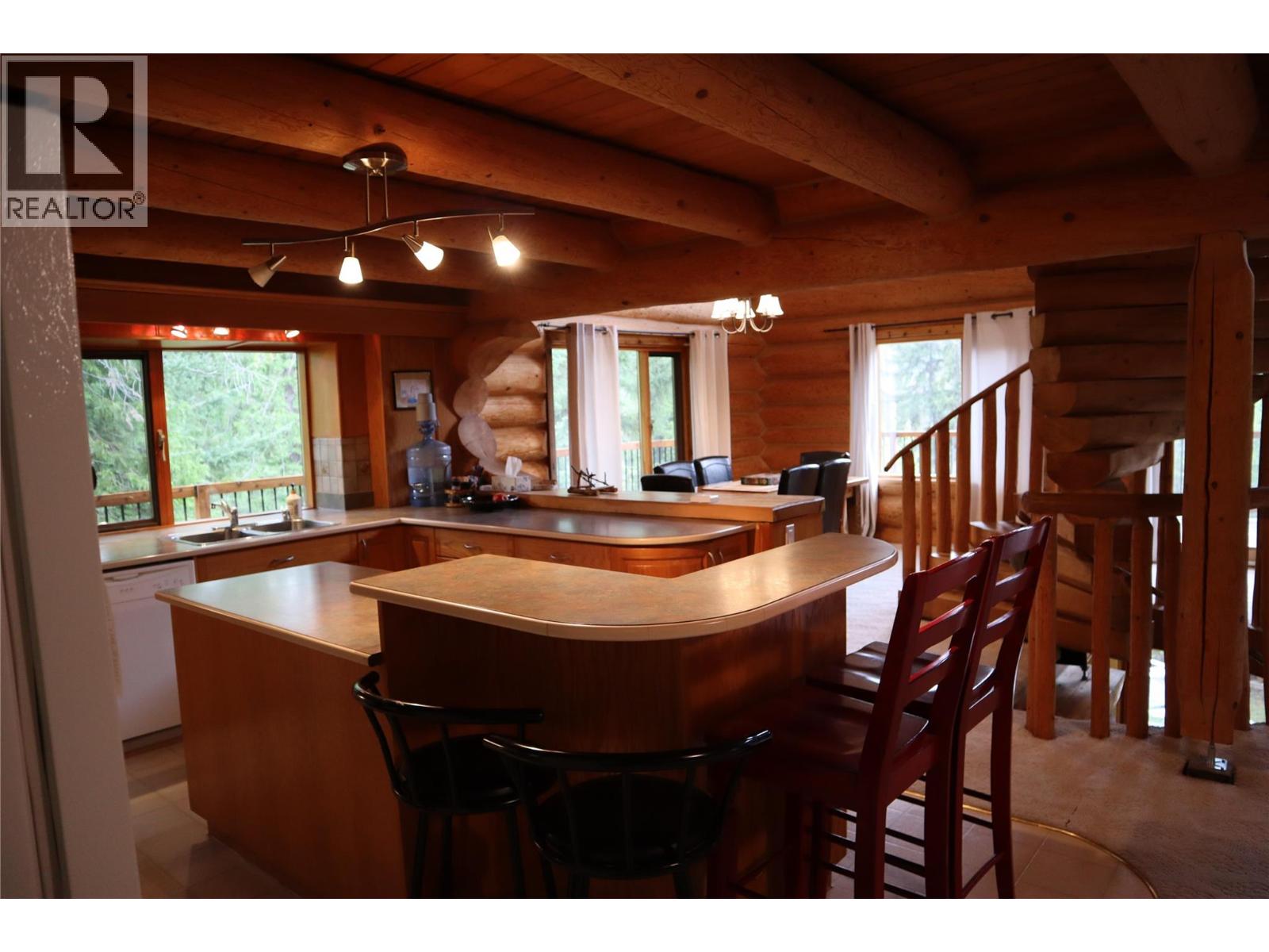 4221 Barriere Lakes Road, Barriere, British Columbia  V0E 1E0 - Photo 13 - 10387811