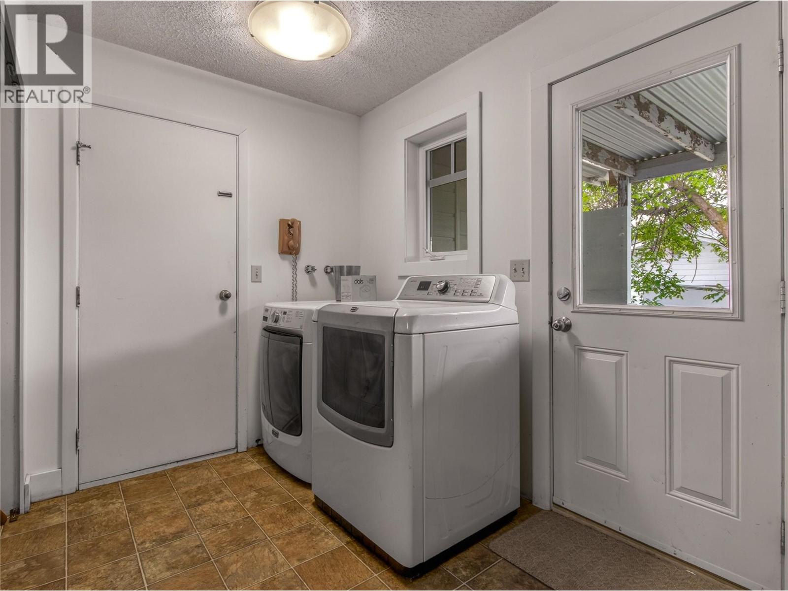 271 Middle Bench Road S, Penticton, British Columbia  V2A 8S8 - Photo 15 - 10387808