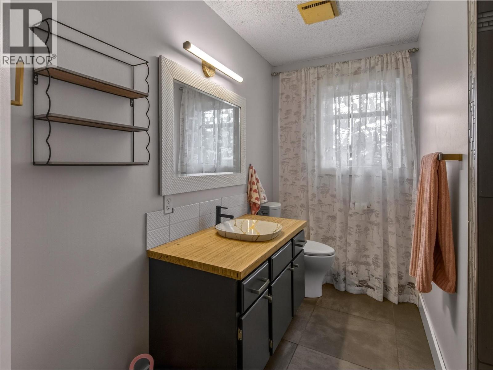 271 Middle Bench Road S, Penticton, British Columbia  V2A 8S8 - Photo 18 - 10387808
