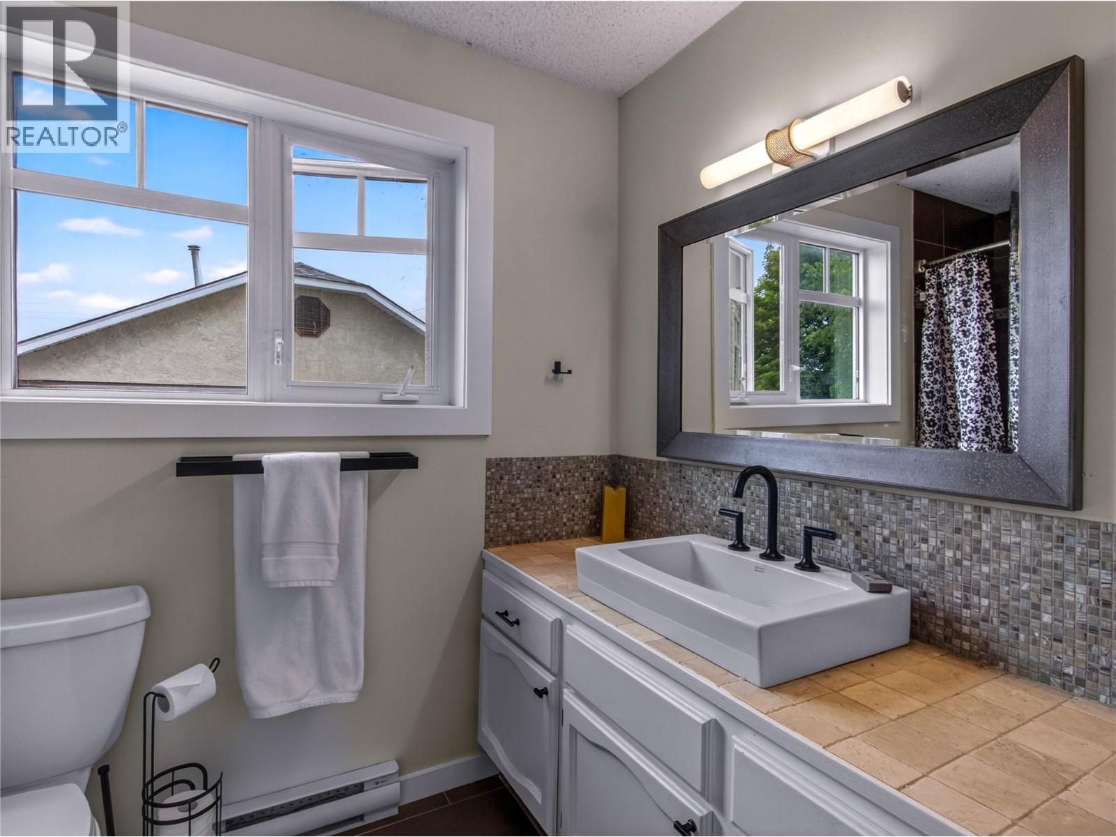271 Middle Bench Road S, Penticton, British Columbia  V2A 8S8 - Photo 25 - 10387808