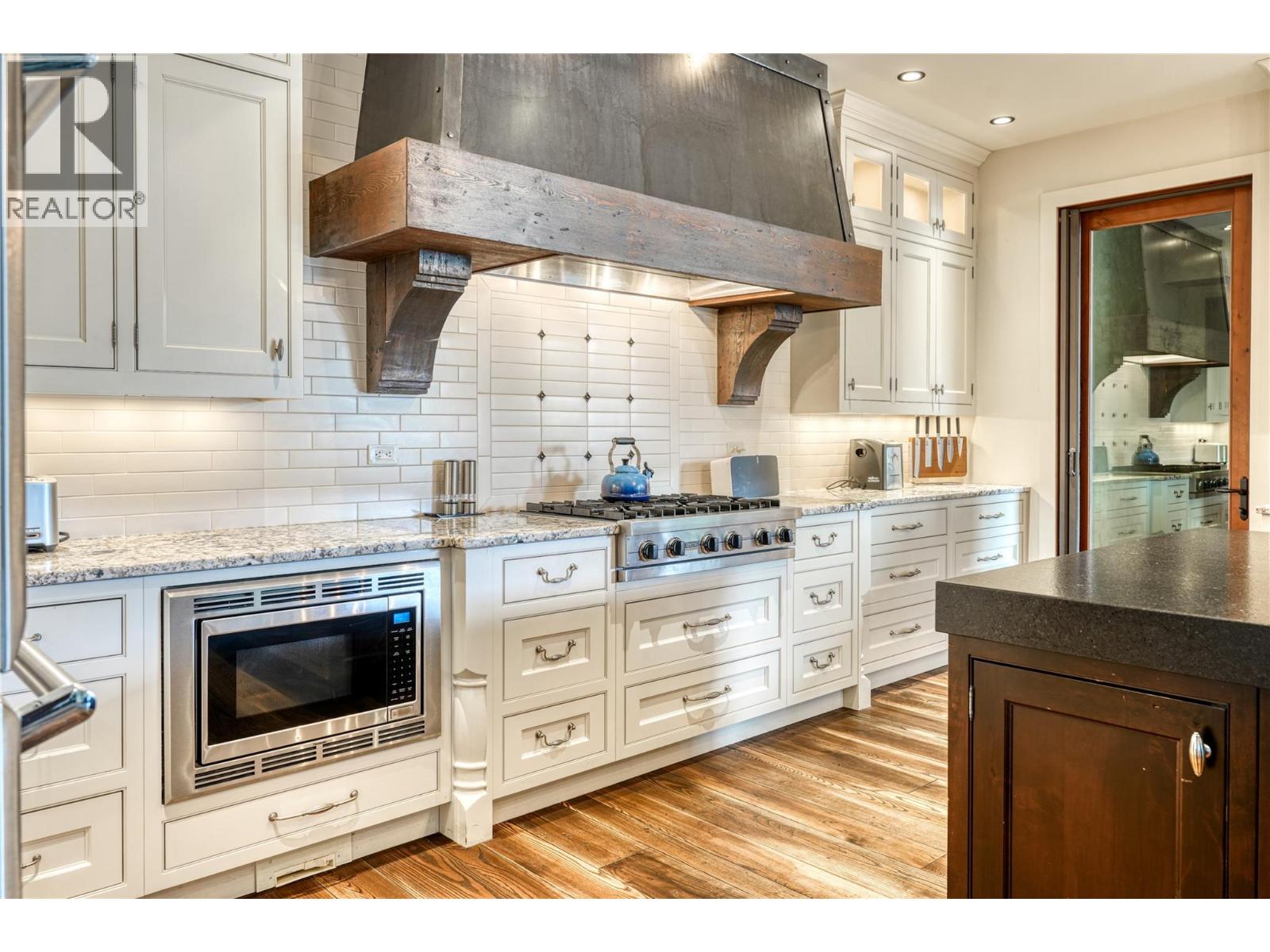 4383 Hobson Road, Kelowna, British Columbia  V1W 1Y4 - Photo 16 - 10387754