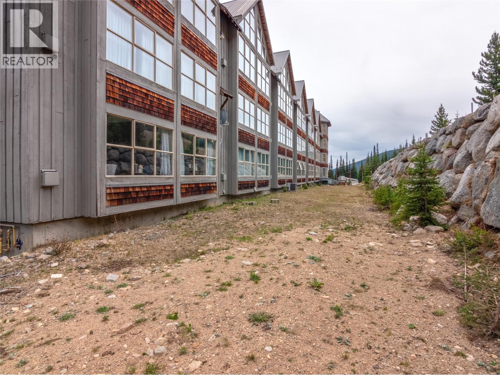 300 Strayhorse Road Unit# 219, Apex Mountain, British Columbia  V0X 1N6 - Photo 24 - 10386276