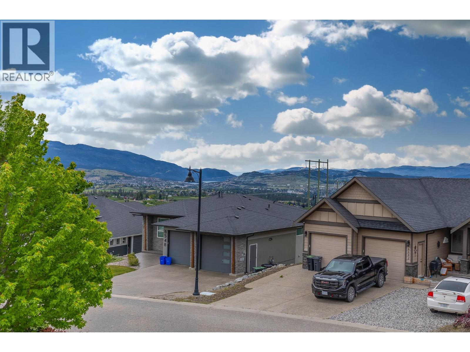 6555 Blackcomb Place, Vernon, British Columbia    - Photo 30 - 10387720