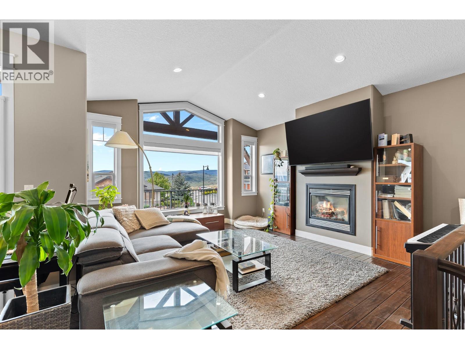 6555 Blackcomb Place, Vernon, British Columbia    - Photo 33 - 10387720