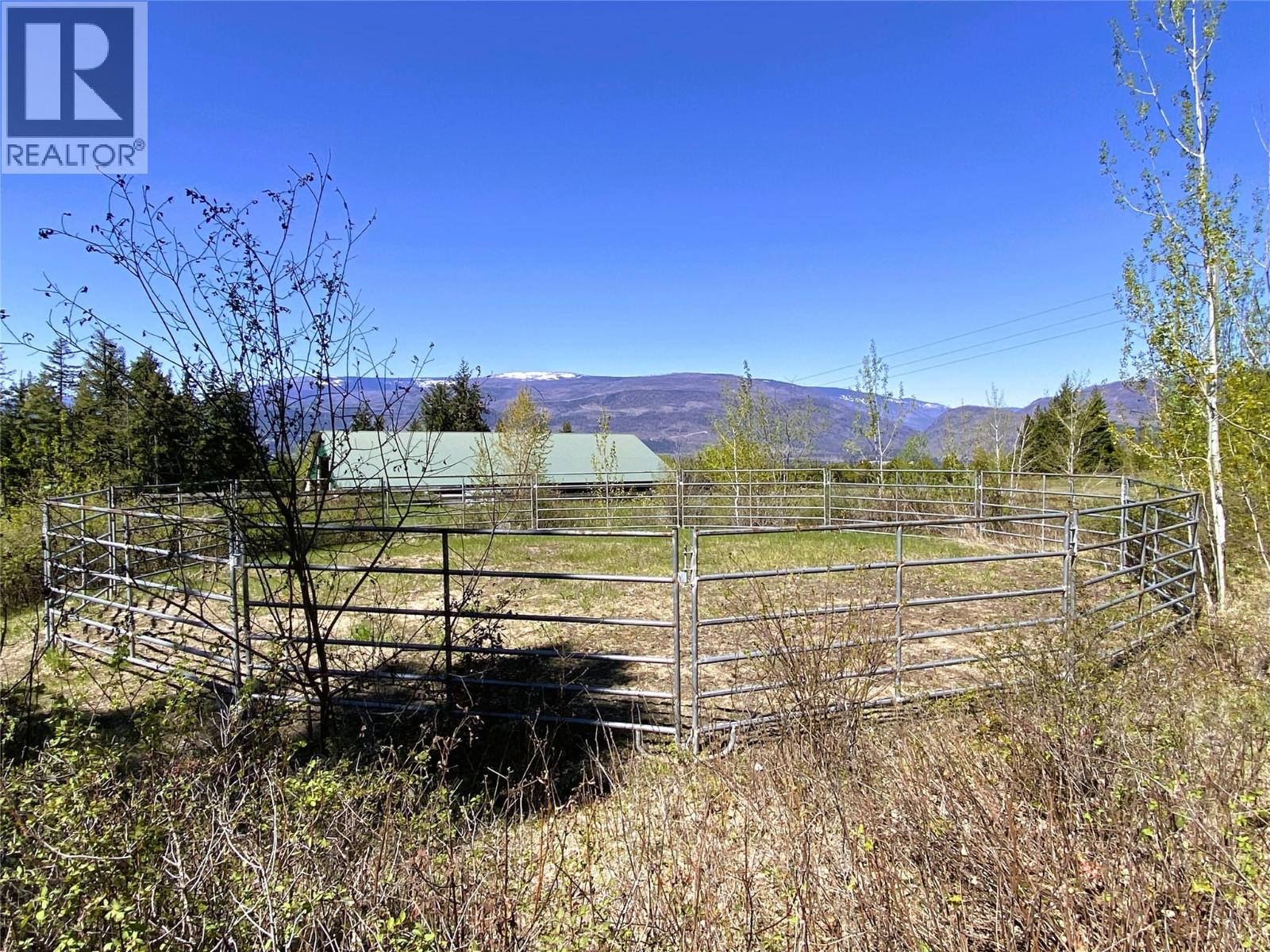 1403 Notch Hill Road, Sorrento, British Columbia  V0E 2W1 - Photo 16 - 10379071