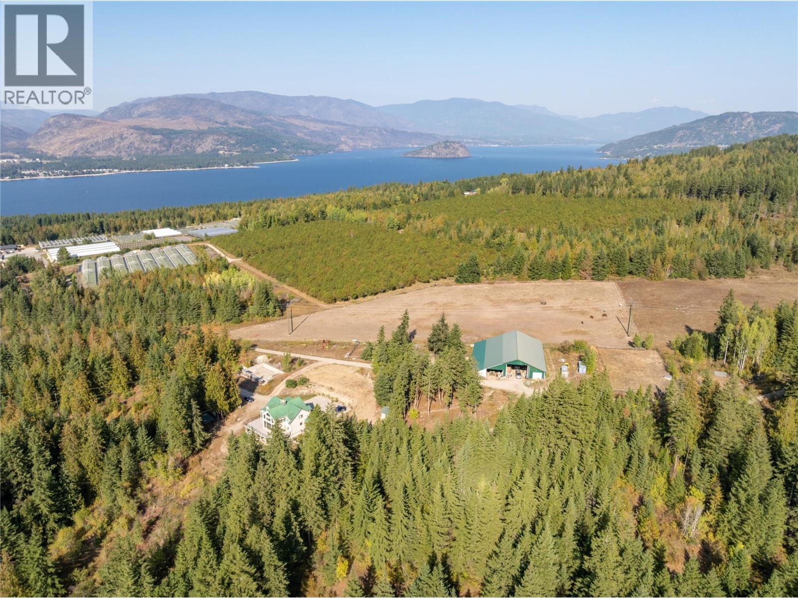 1403 Notch Hill Road, Sorrento, British Columbia  V0E 2W1 - Photo 2 - 10379071