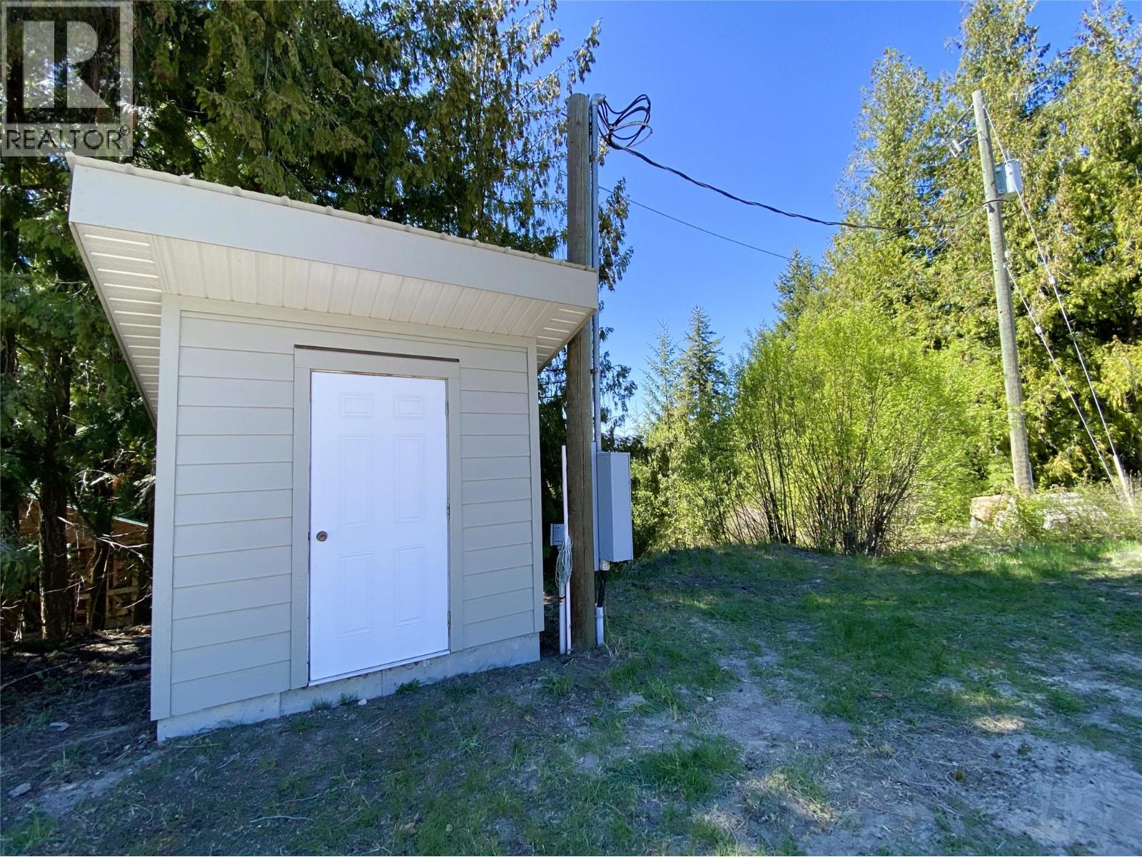 1403 Notch Hill Road, Sorrento, British Columbia  V0E 2W1 - Photo 23 - 10379071