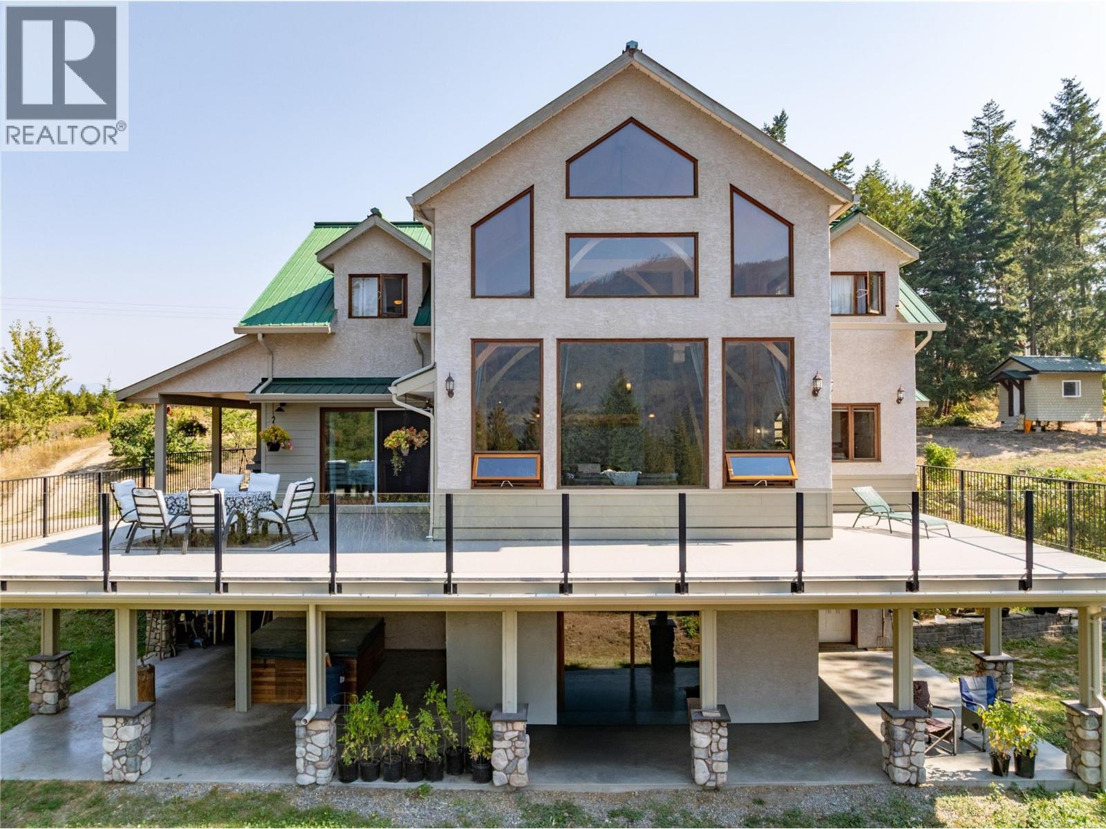 1403 Notch Hill Road, Sorrento, British Columbia  V0E 2W1 - Photo 25 - 10379071