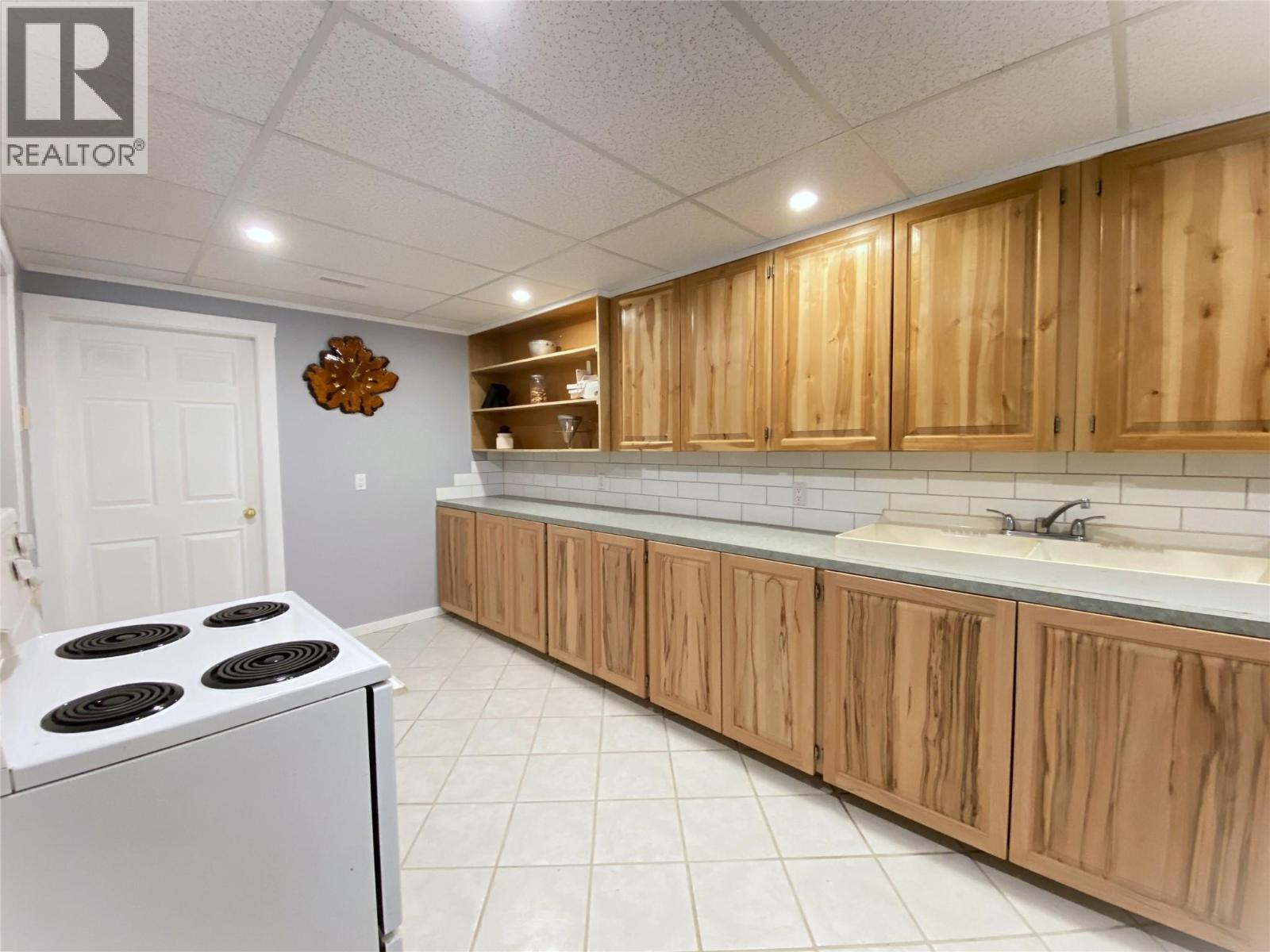1403 Notch Hill Road, Sorrento, British Columbia  V0E 2W1 - Photo 46 - 10379071