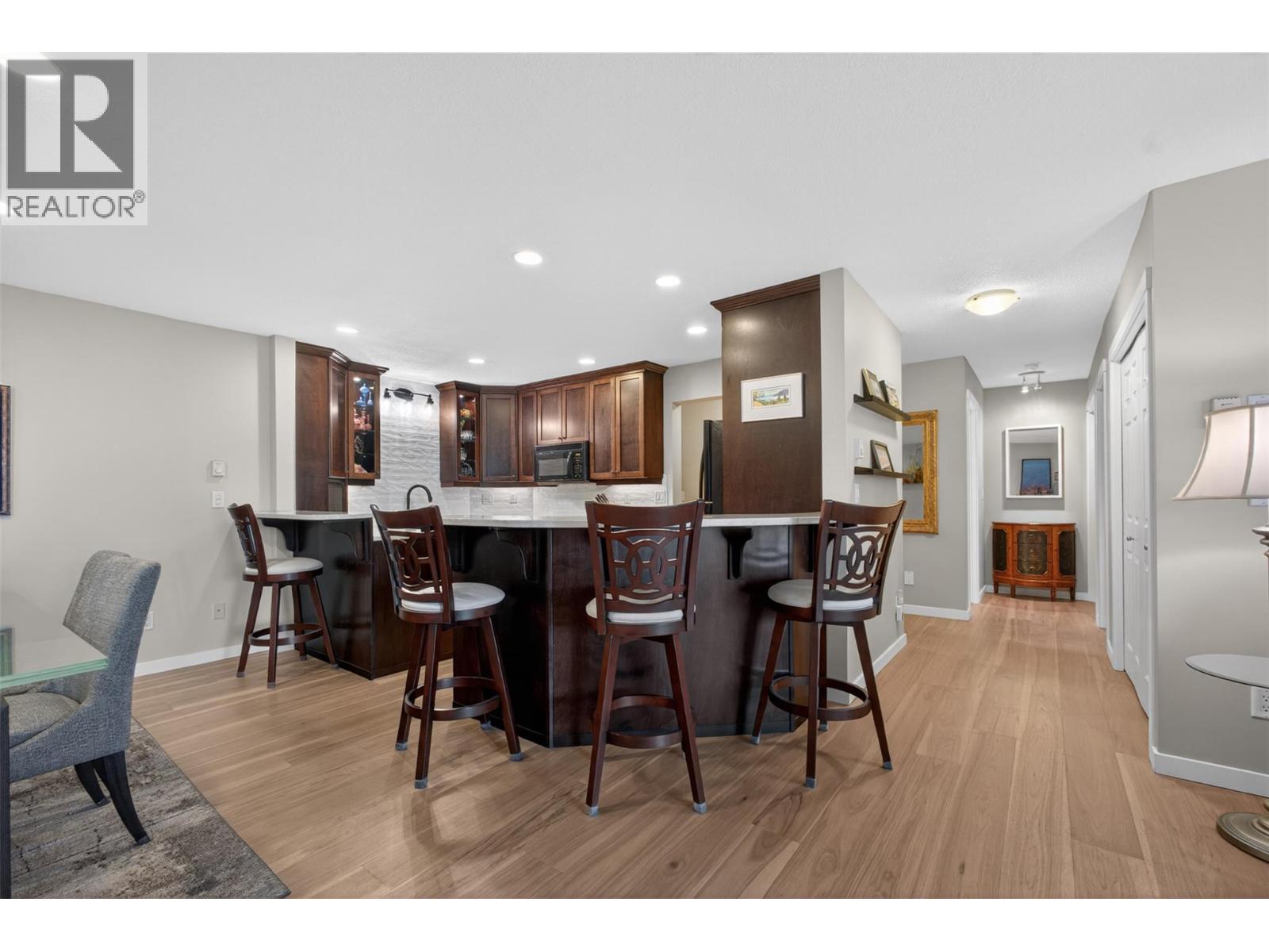 1534 Lawrence Avenue Unit# 306, kelowna, British Columbia