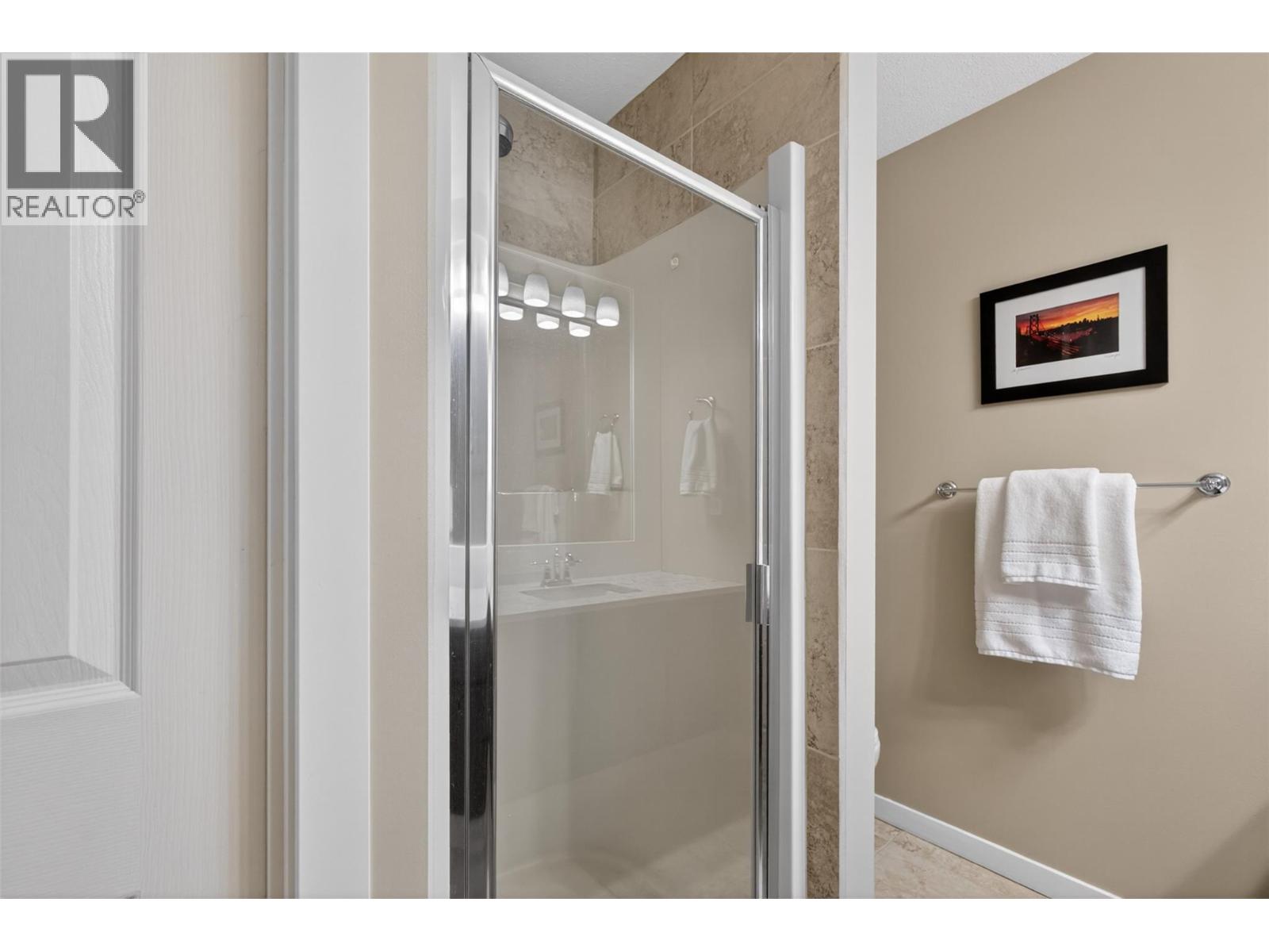 1534 Lawrence Avenue Unit# 306, Kelowna, British Columbia  V1Y 6M8 - Photo 16 - 10386134