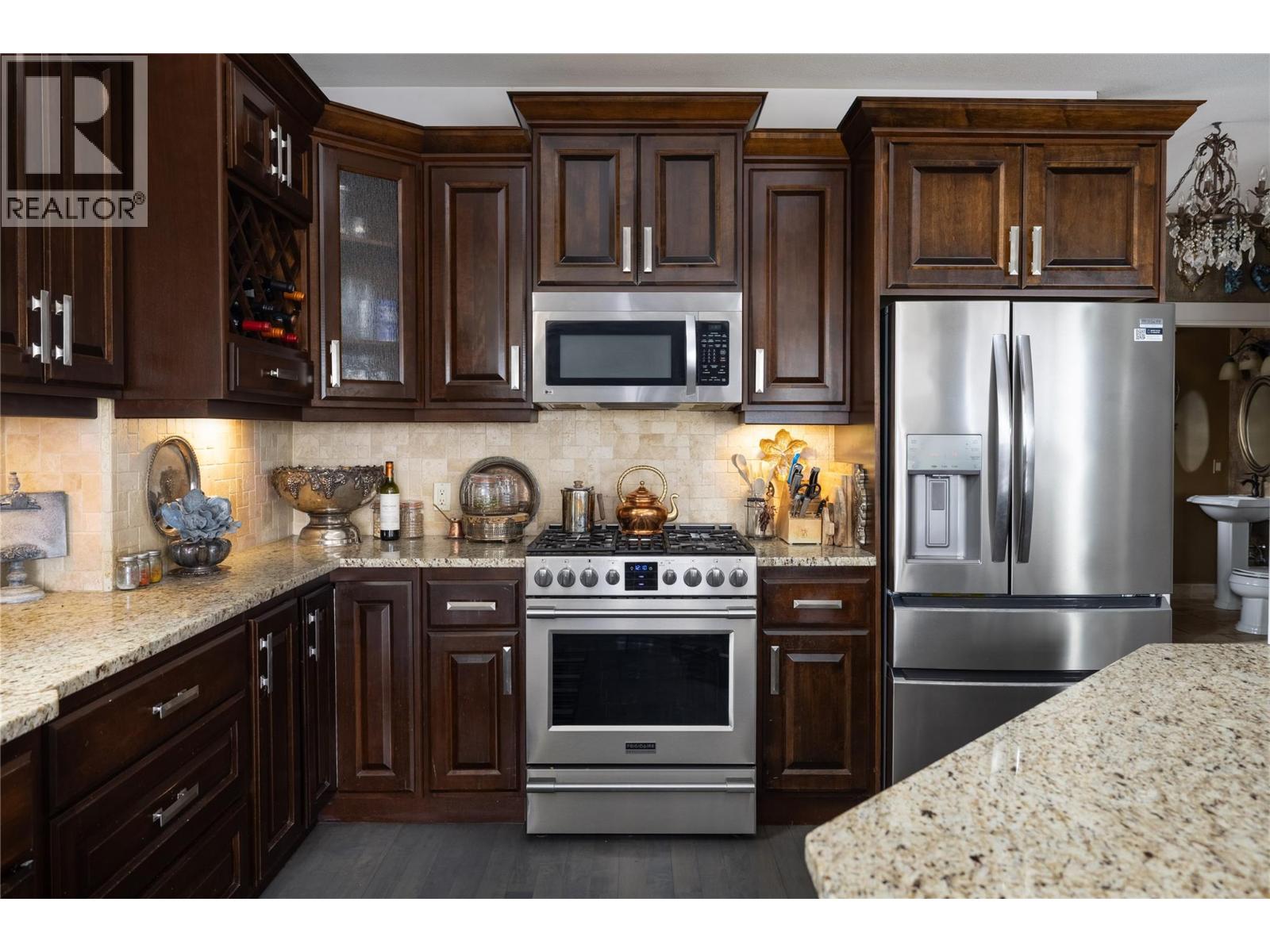 339 Cordon Place, Vernon, British Columbia  V1H 1Z9 - Photo 37 - 10388113