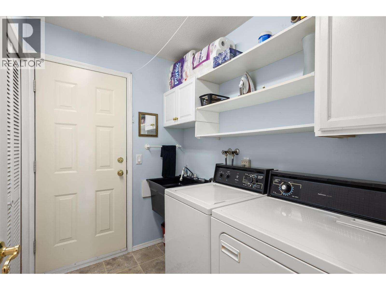1384 Nelson Place, Kelowna, British Columbia  V1Y 9H4 - Photo 24 - 10388085