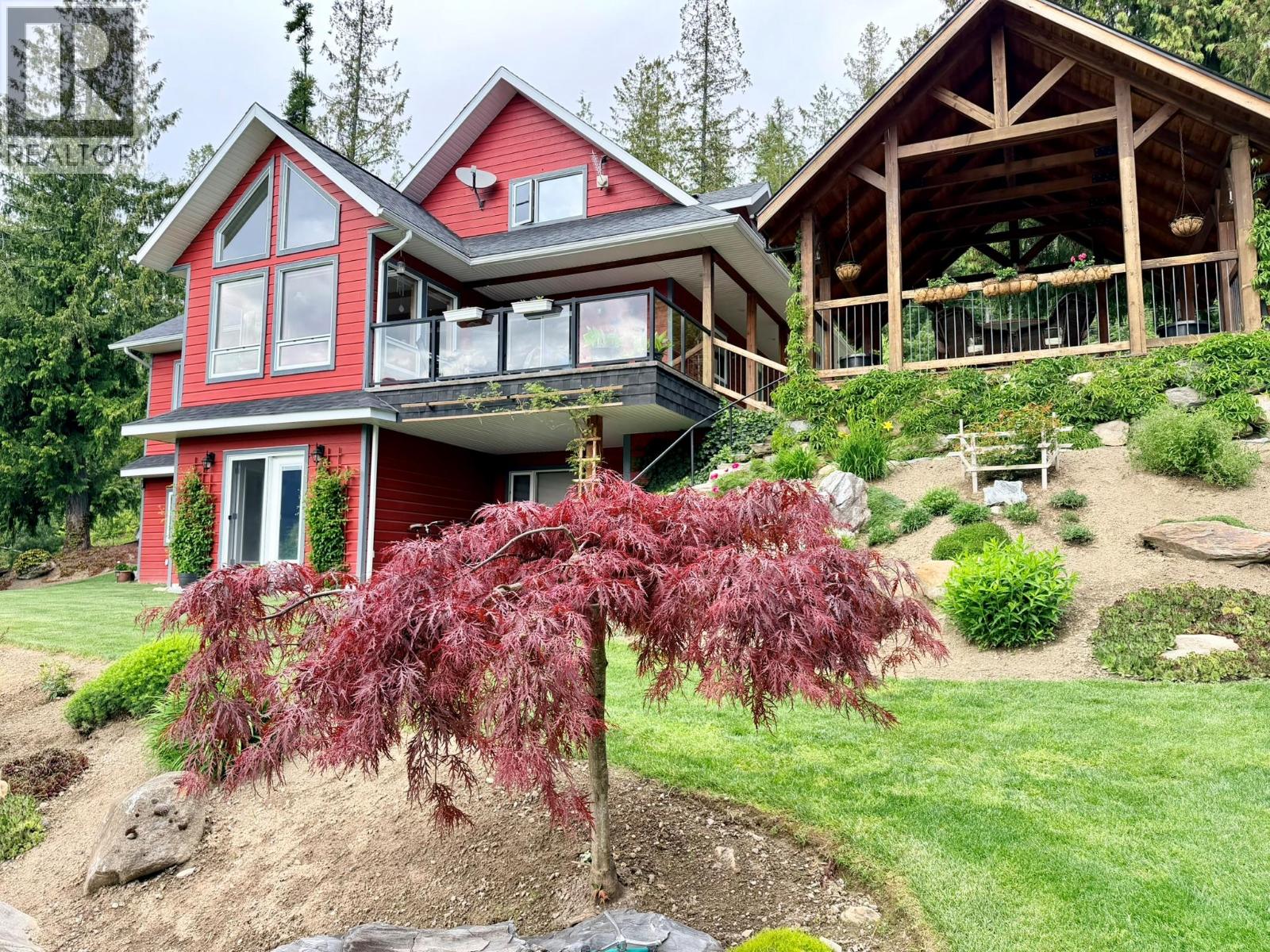 13643 Mountain Shores Road N, boswell, British Columbia