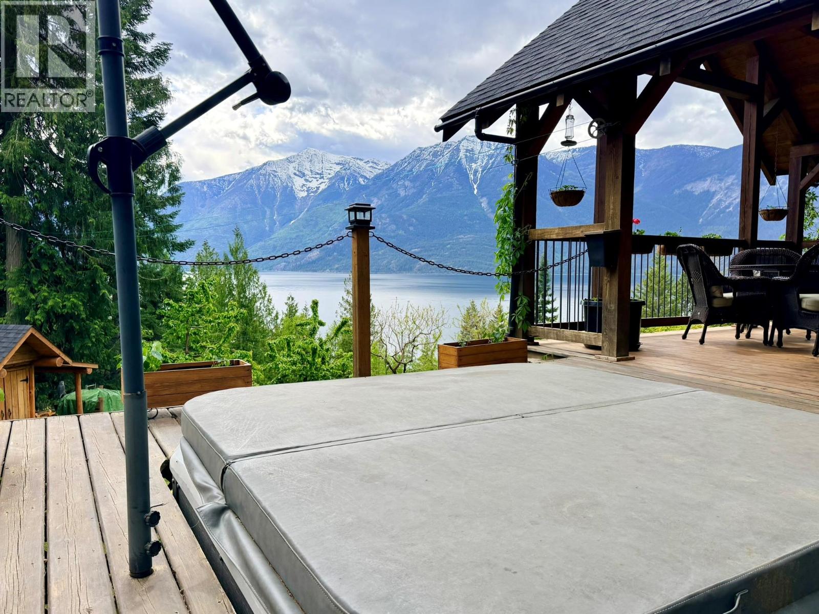 13643 Mountain Shores Road N, Boswell, British Columbia  V0B 1A4 - Photo 13 - 10388060