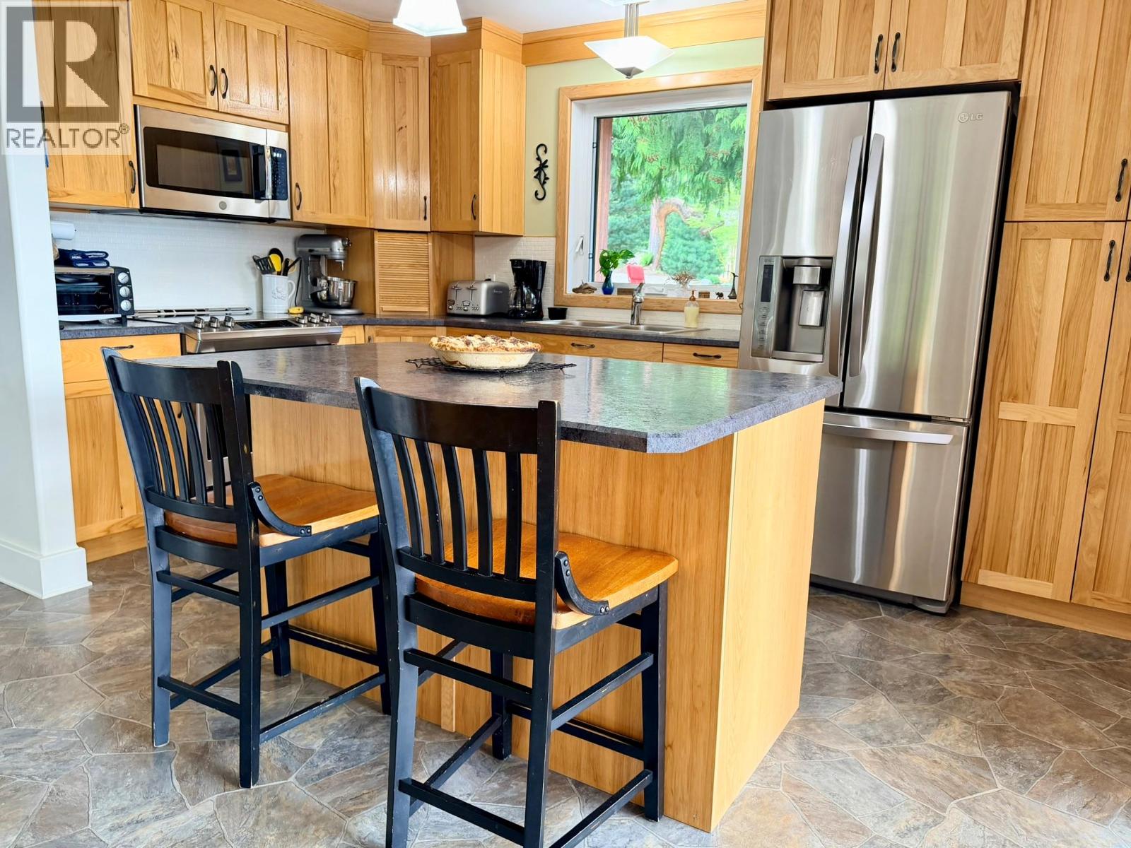 13643 Mountain Shores Road N, Boswell, British Columbia  V0B 1A4 - Photo 35 - 10388060