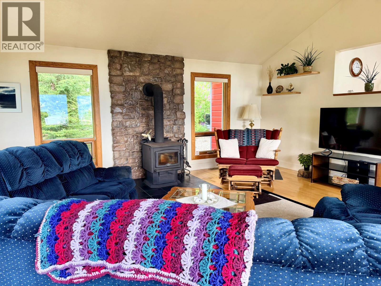 13643 Mountain Shores Road N, Boswell, British Columbia  V0B 1A4 - Photo 37 - 10388060