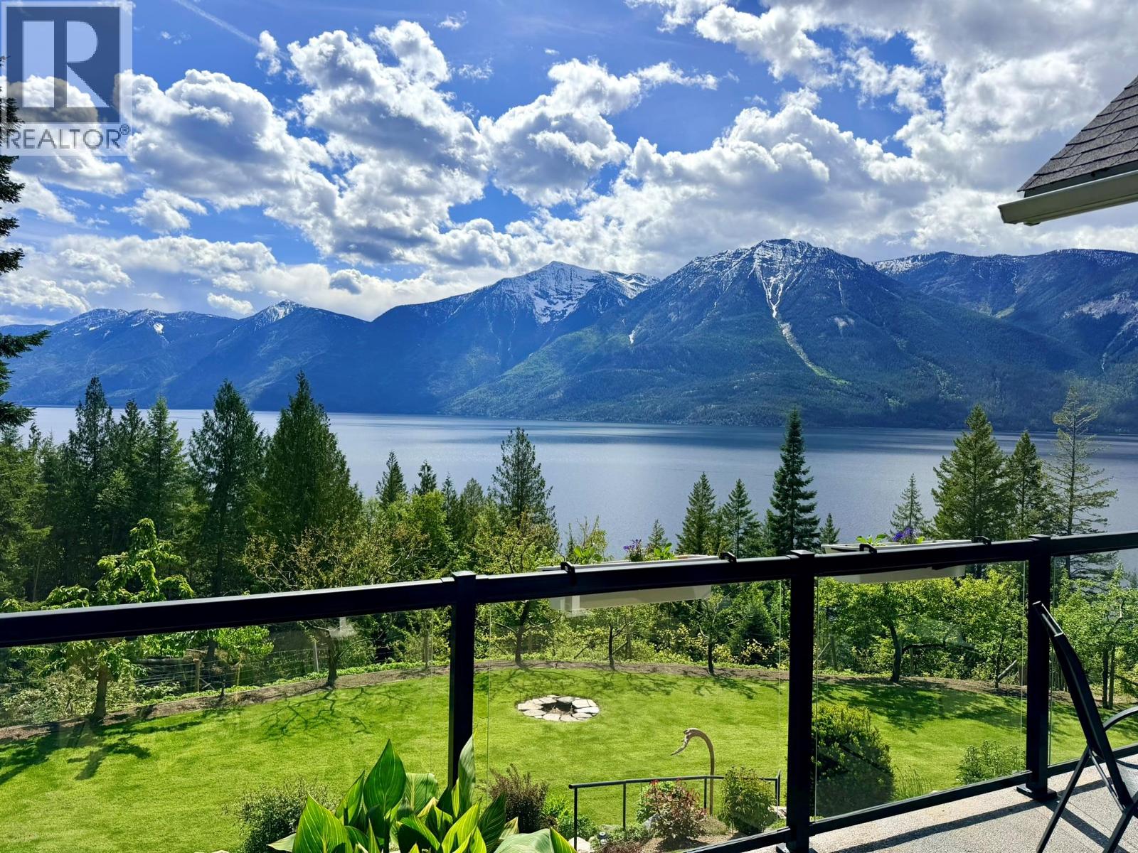 13643 Mountain Shores Road N, Boswell, British Columbia  V0B 1A4 - Photo 4 - 10388060