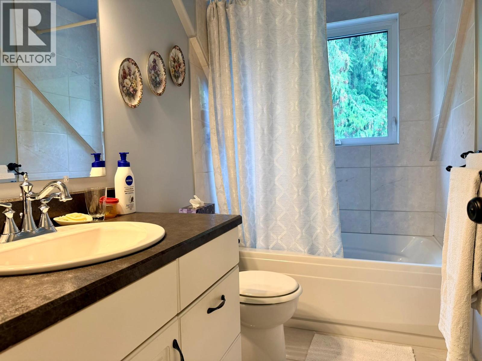 13643 Mountain Shores Road N, Boswell, British Columbia  V0B 1A4 - Photo 40 - 10388060