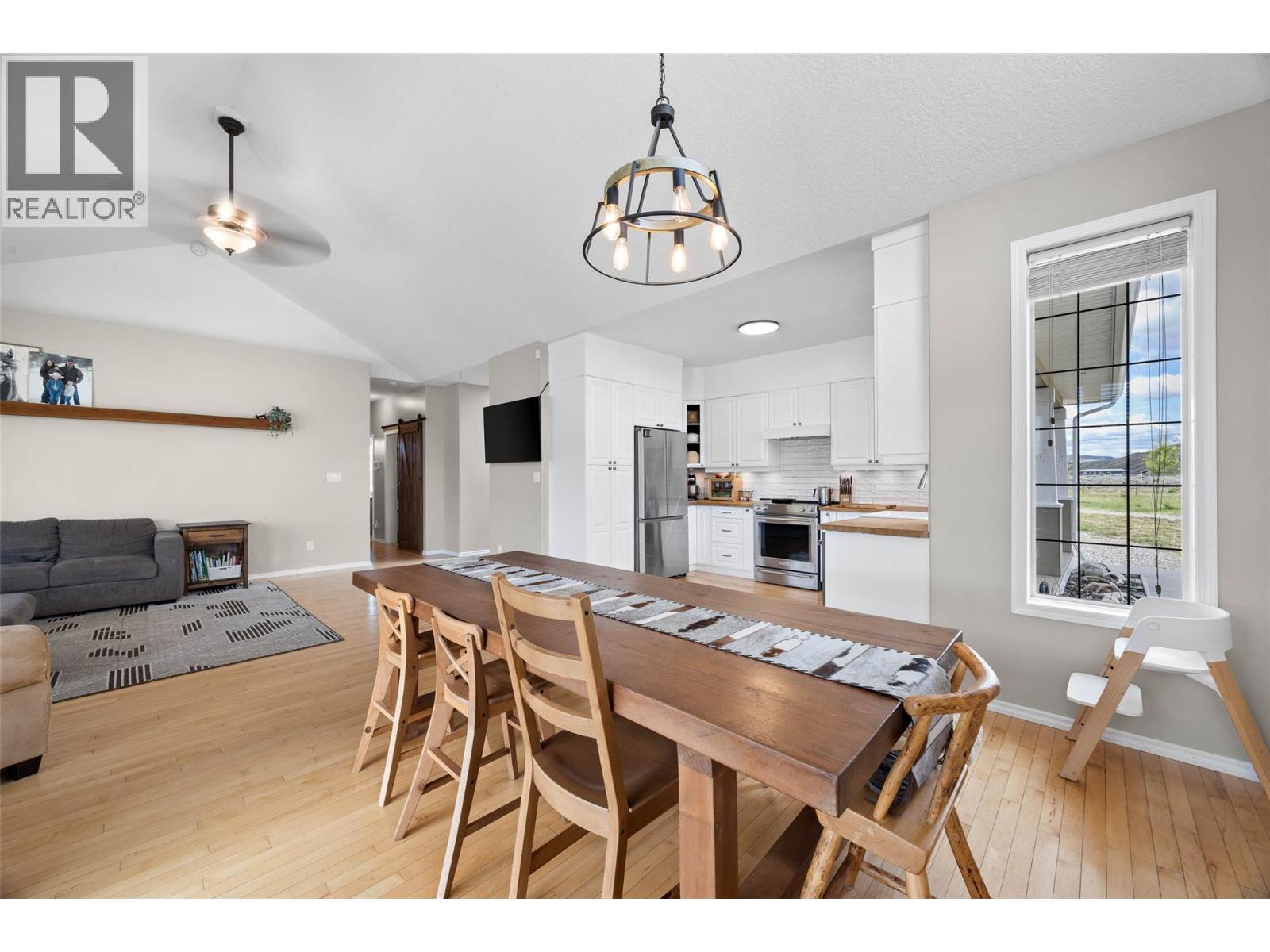 1480 Thompson River Drive, Kamloops, British Columbia  V0K 2J0 - Photo 12 - 10387981