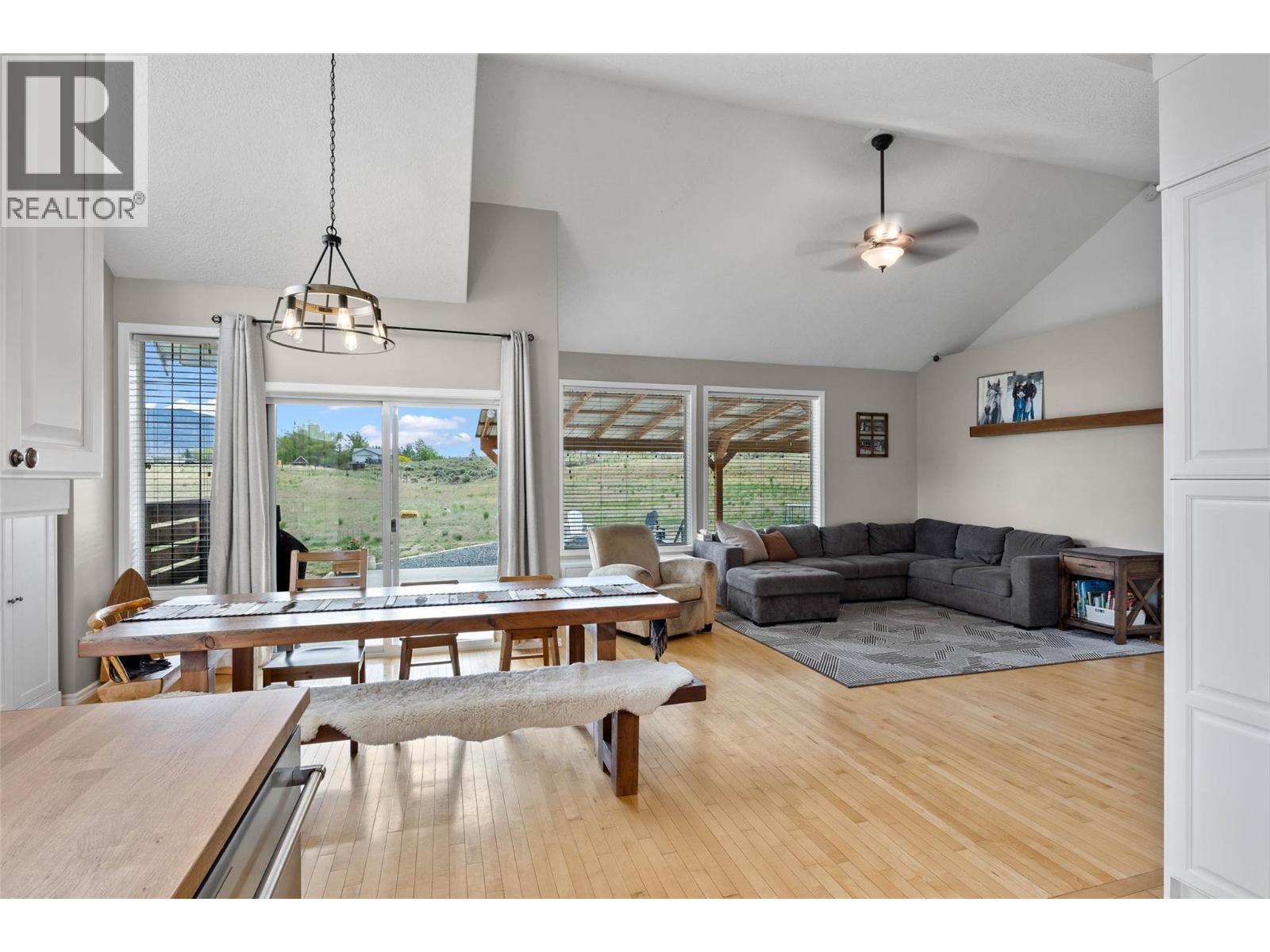 1480 Thompson River Drive, Kamloops, British Columbia  V0K 2J0 - Photo 16 - 10387981