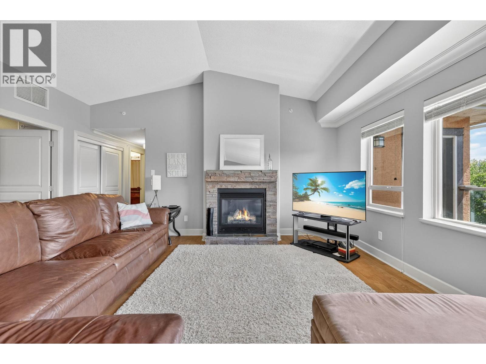 3996 Beach Avenue Unit# 323, Peachland, British Columbia  V0H 1X1 - Photo 11 - 10381040