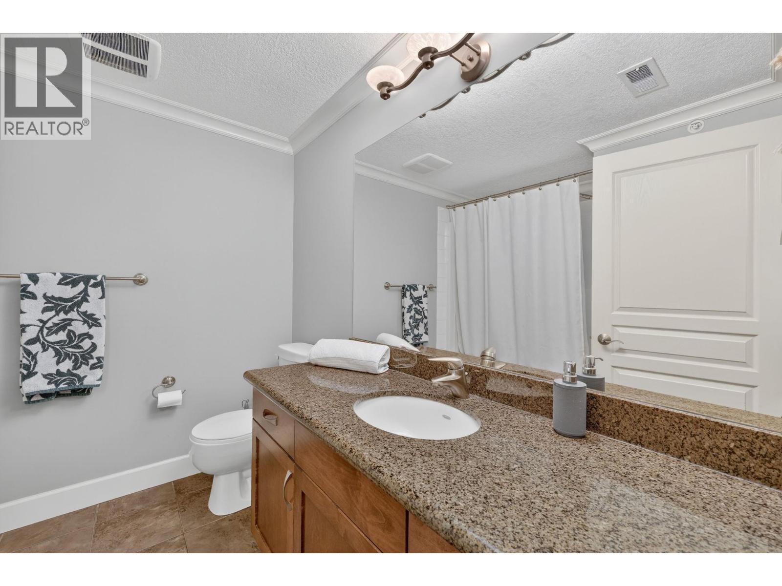 3996 Beach Avenue Unit# 323, Peachland, British Columbia  V0H 1X1 - Photo 43 - 10381040