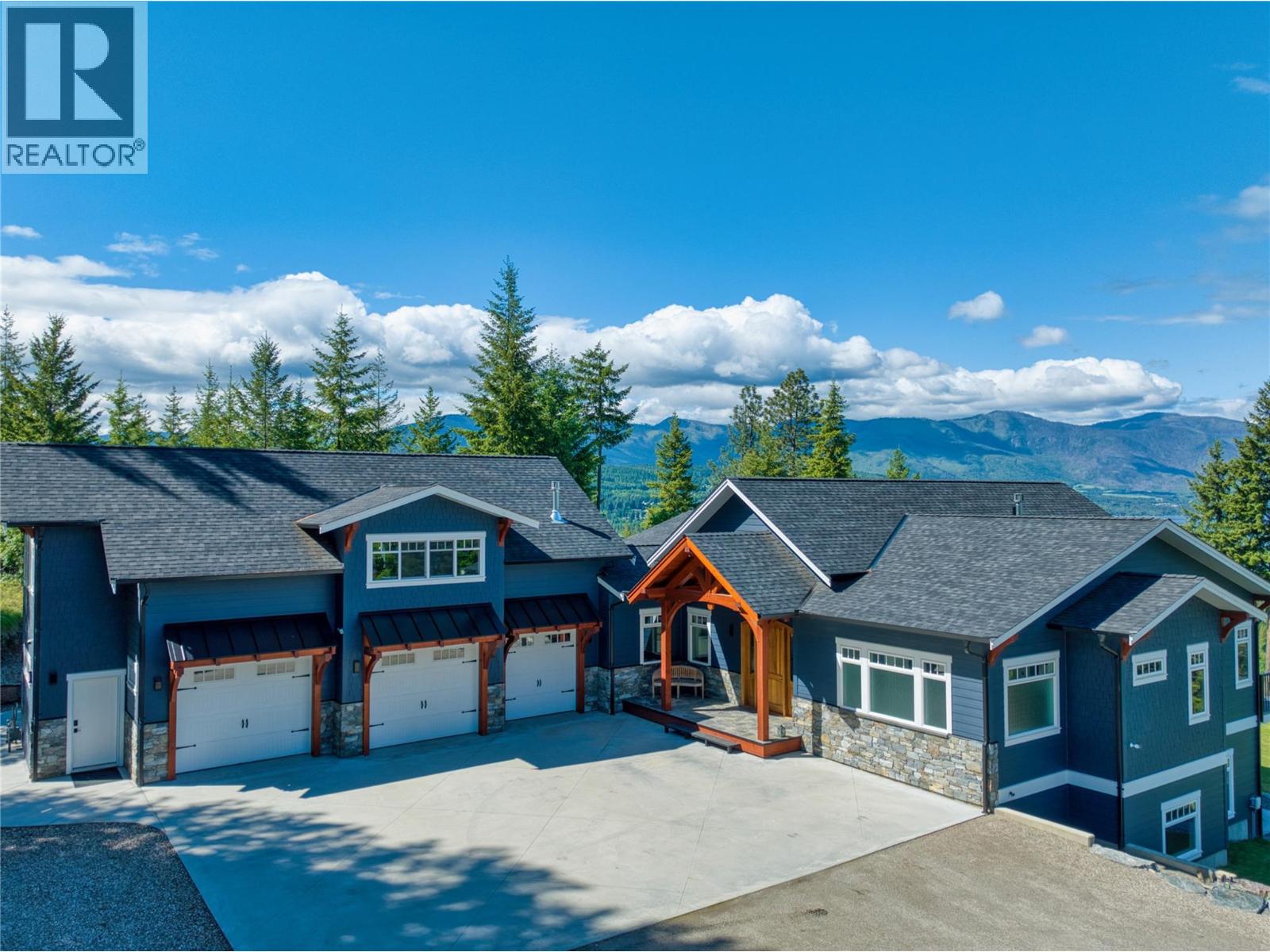 3401 Roncastle Road, Blind Bay, British Columbia  V0E 1H1 - Photo 2 - 10382651