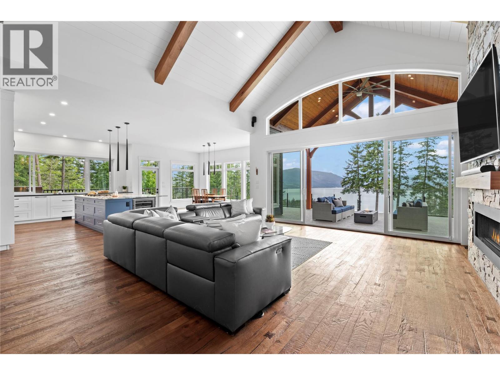 3401 Roncastle Road, Blind Bay, British Columbia  V0E 1H1 - Photo 5 - 10382651