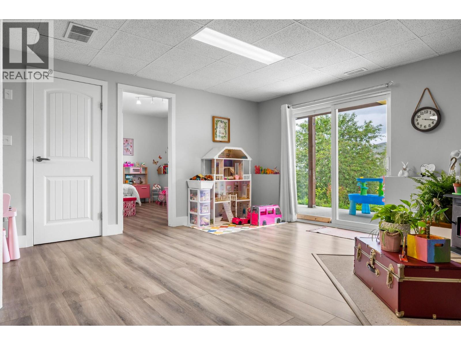 6717 Apollo Road, Vernon, British Columbia  V1H 1J3 - Photo 38 - 10388135