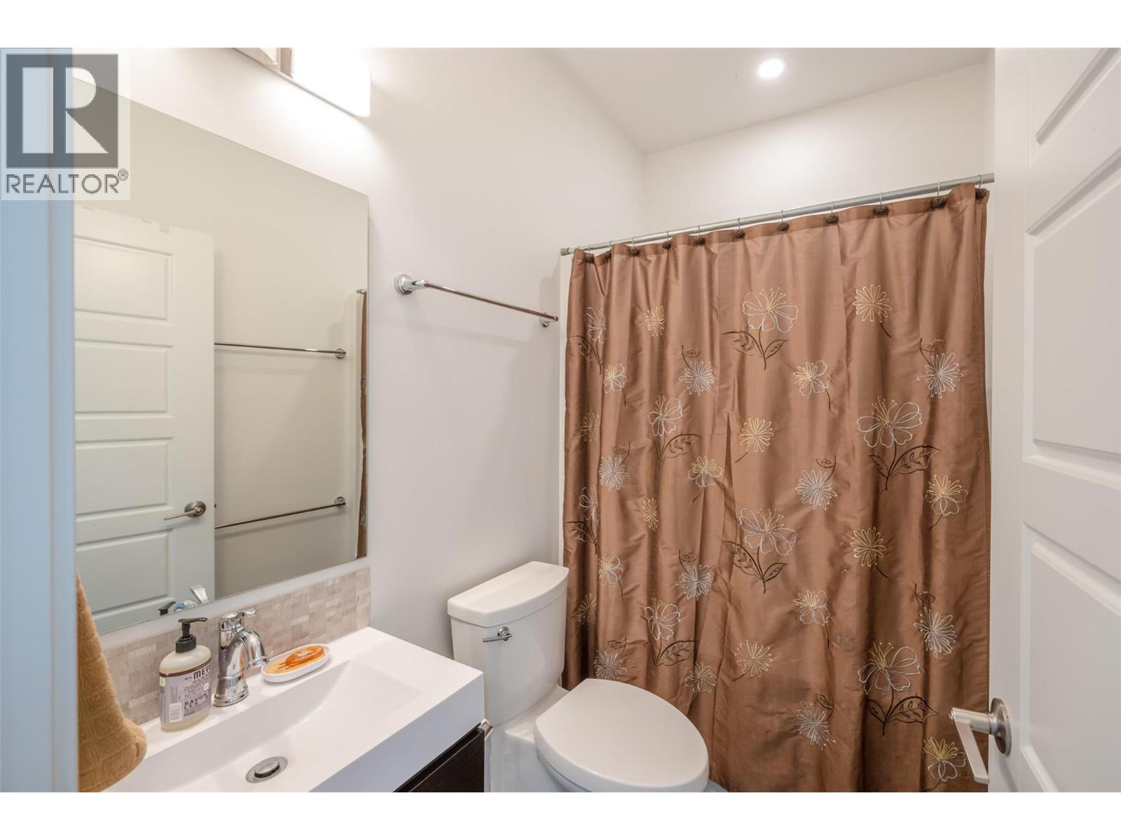 1228 Government Street Unit# 102, Penticton, British Columbia  V2A 4V4 - Photo 19 - 10388100
