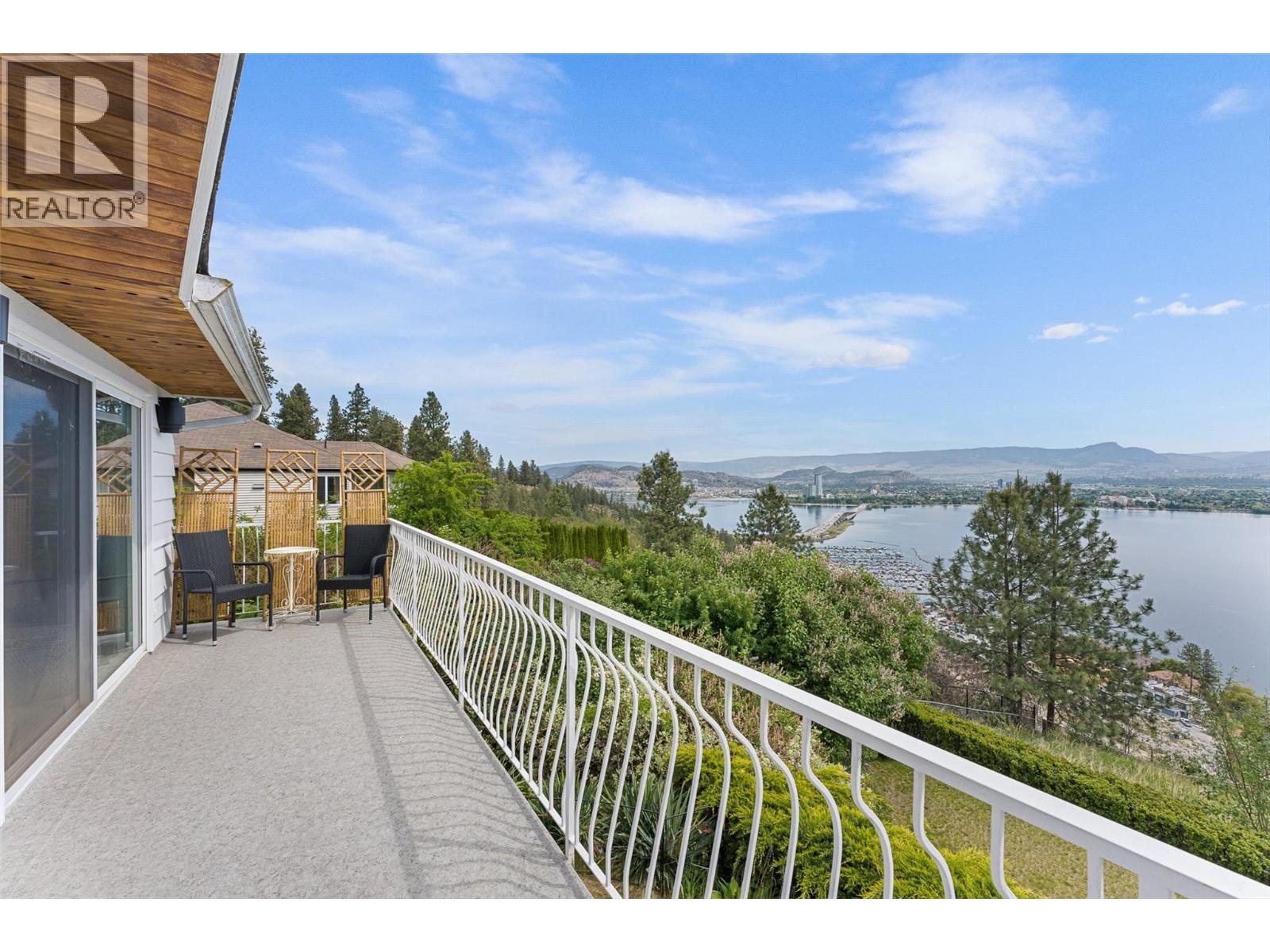 2157 Alexander Place, Kelowna, British Columbia  V1Z 2X5 - Photo 29 - 10388112