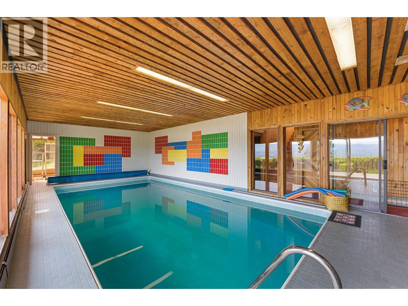 2157 Alexander Place, Kelowna, British Columbia  V1Z 2X5 - Photo 46 - 10388112