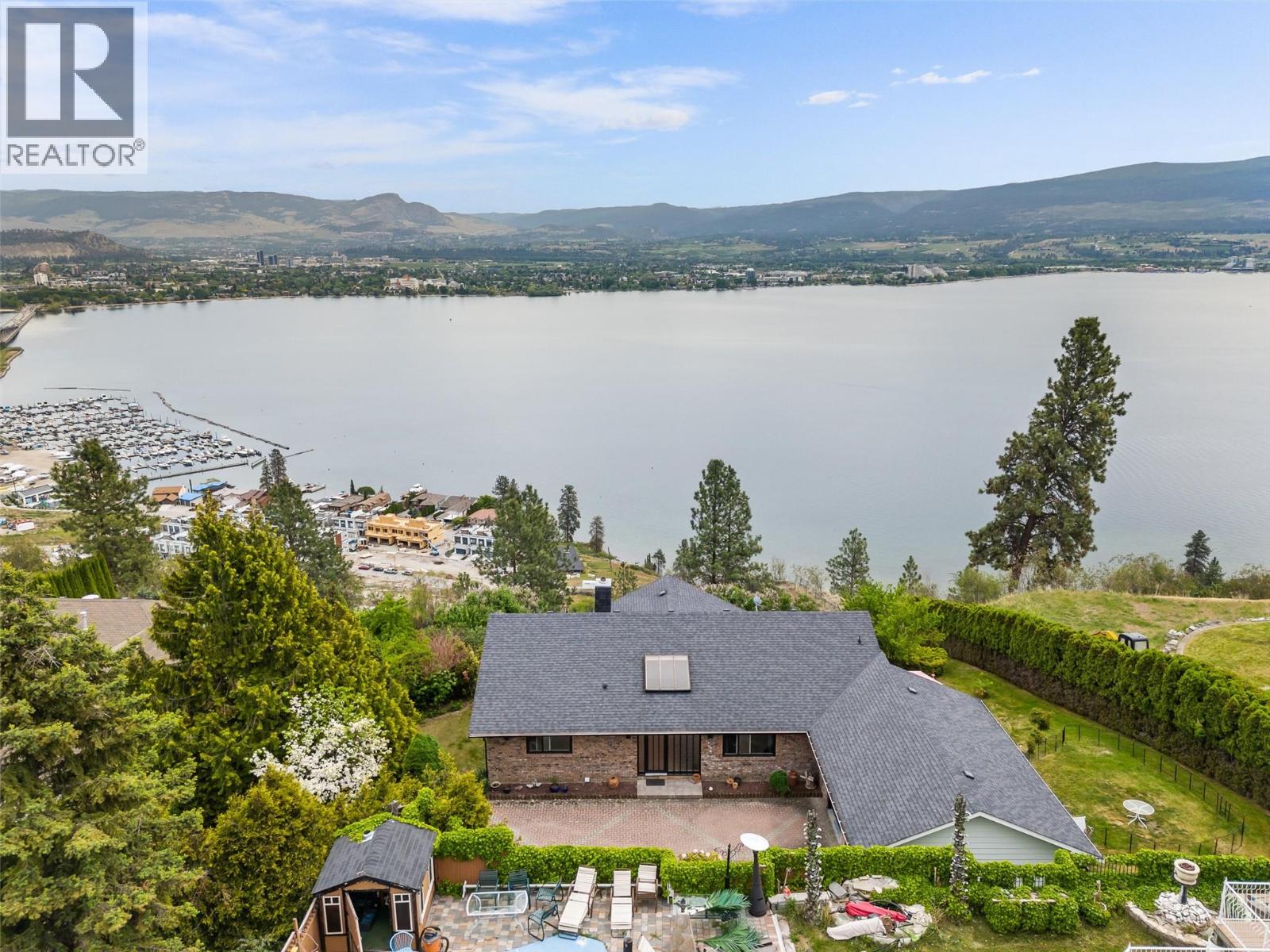 2157 Alexander Place, Kelowna, British Columbia  V1Z 2X5 - Photo 59 - 10388112