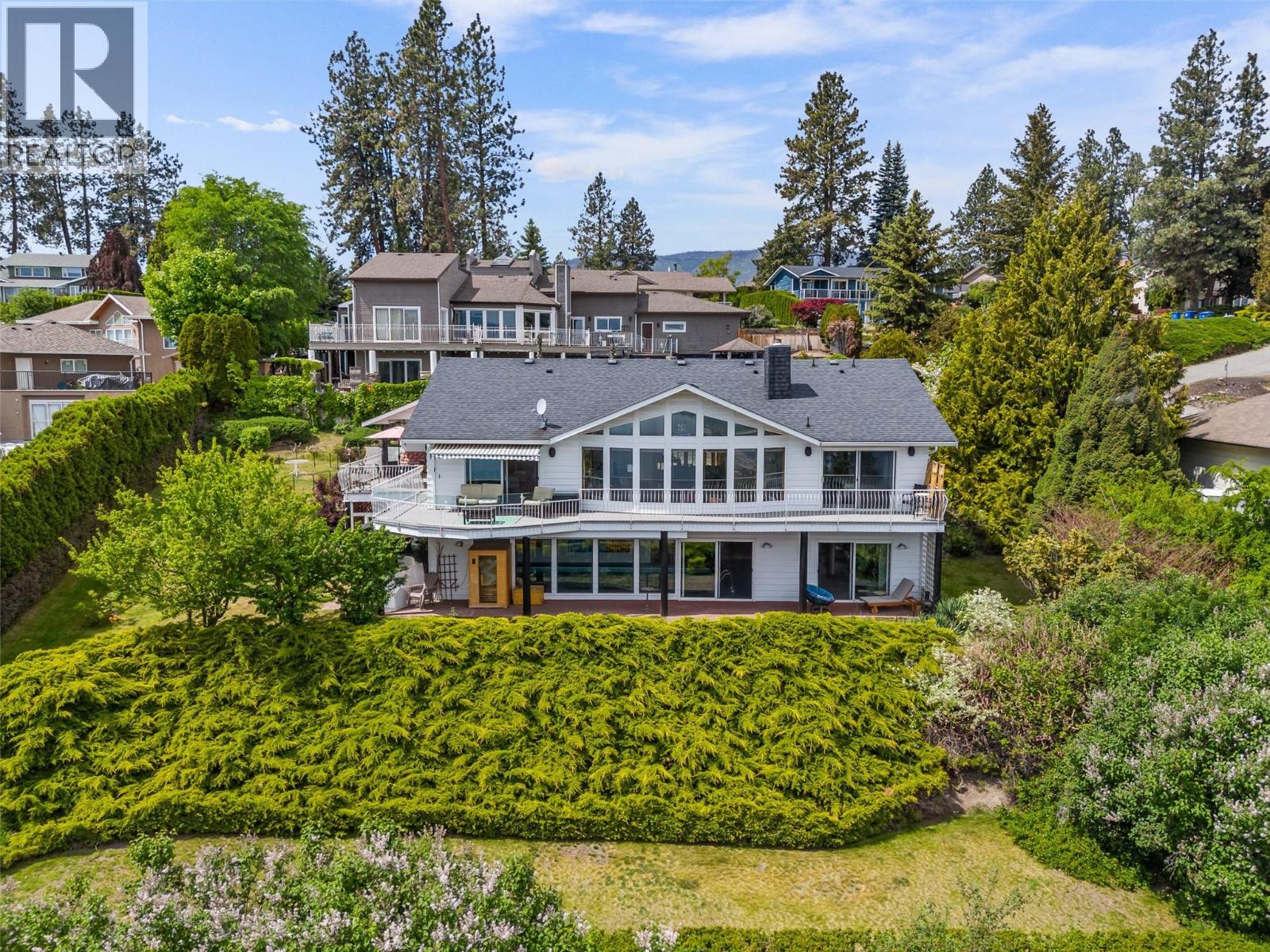 2157 Alexander Place, Kelowna, British Columbia  V1Z 2X5 - Photo 63 - 10388112