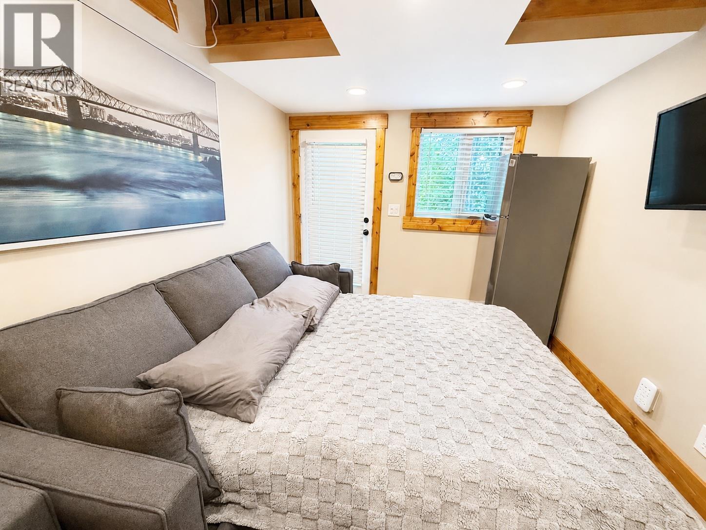 3981 Eagle Bay Road, Eagle Bay, British Columbia  V0E 1T0 - Photo 23 - 10388170