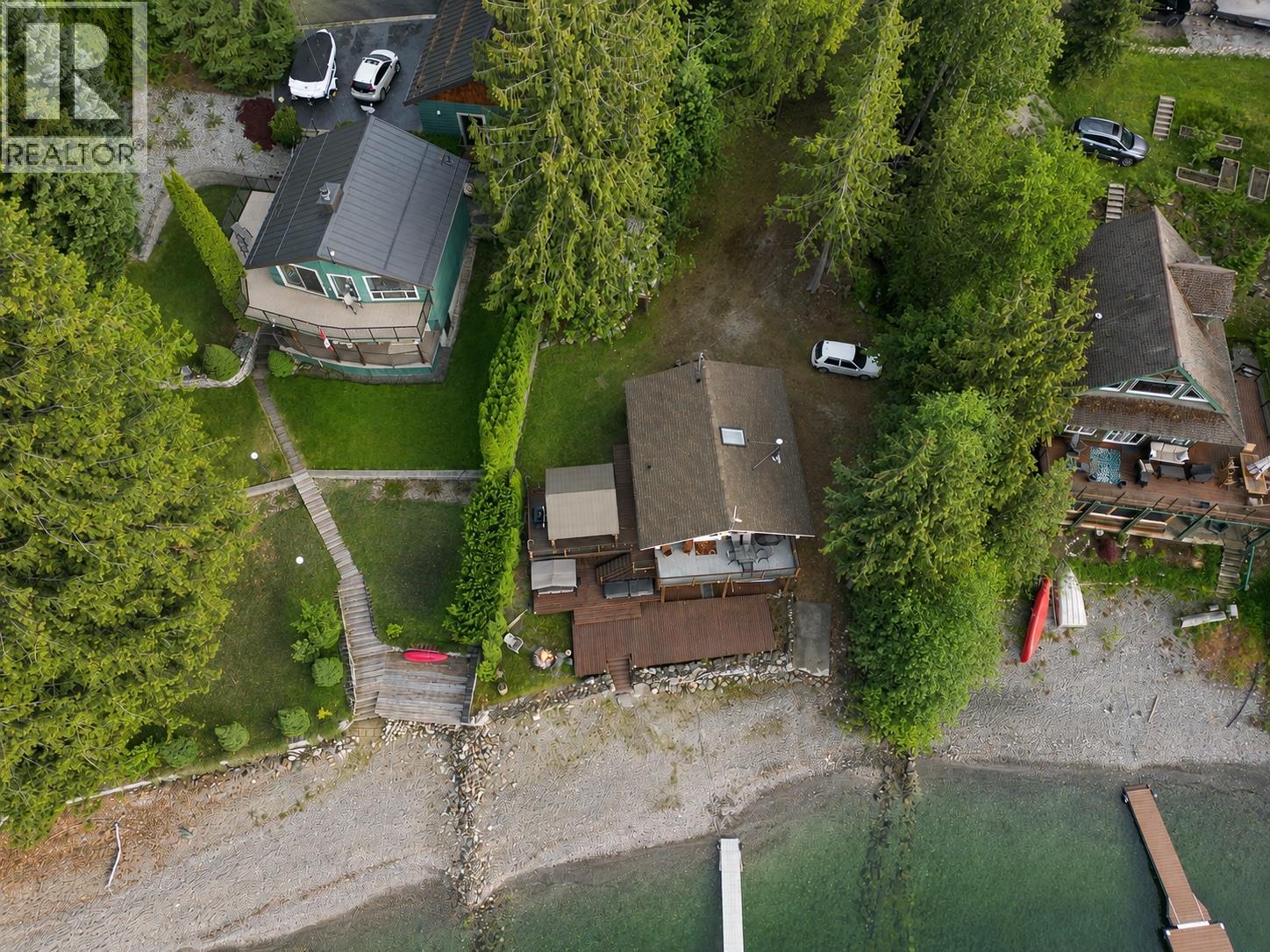 3981 Eagle Bay Road, Eagle Bay, British Columbia  V0E 1T0 - Photo 6 - 10388170