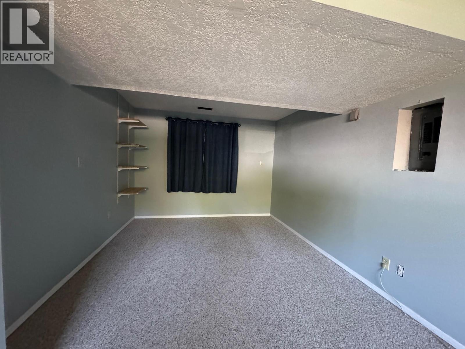 2402 Clapperton Avenue, Merritt, British Columbia  V1K 1A2 - Photo 16 - 10388174